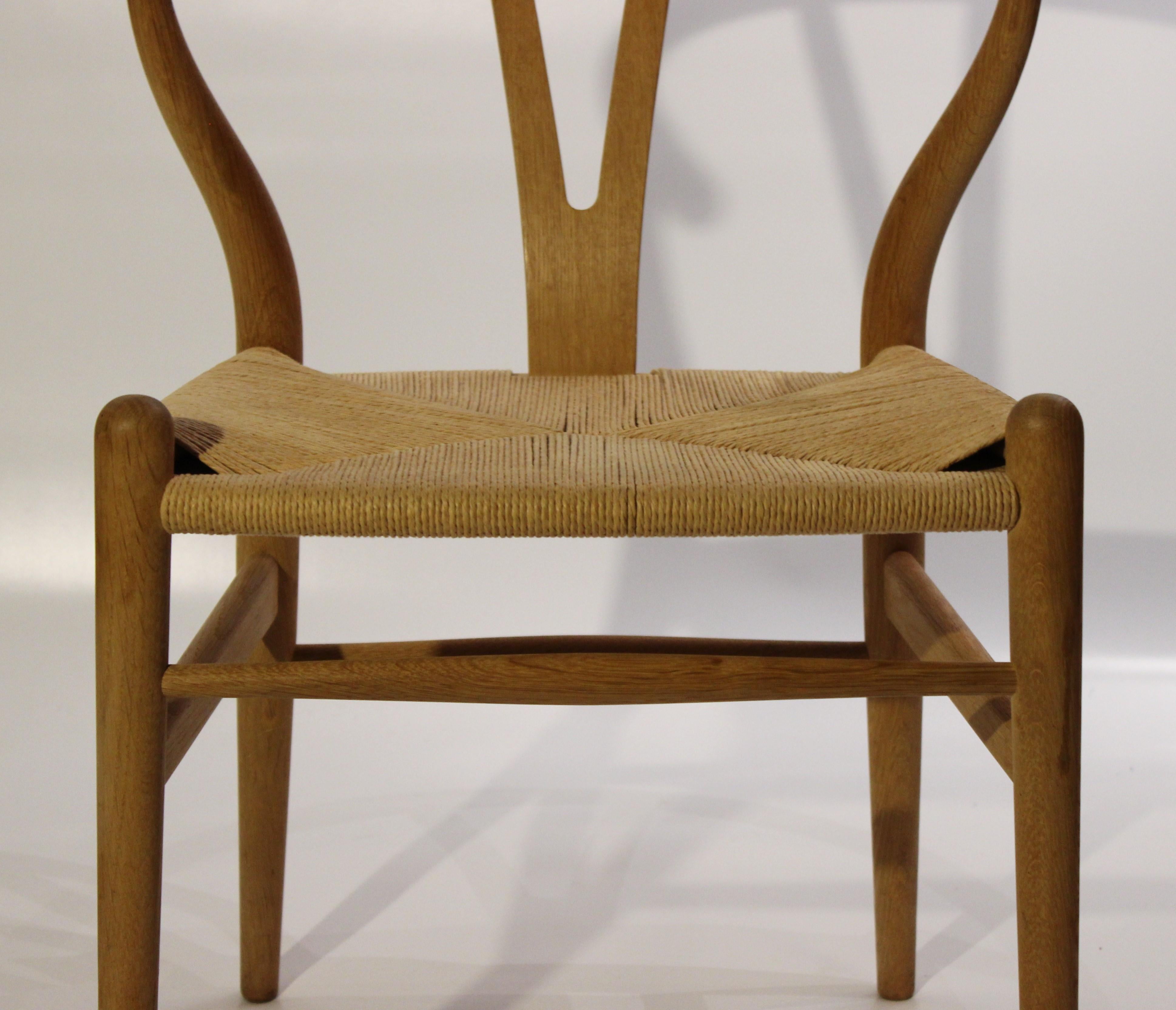 Danish Pair of Wishbone Chairs, in Oak, Model CH24, Hans J. Wegner
