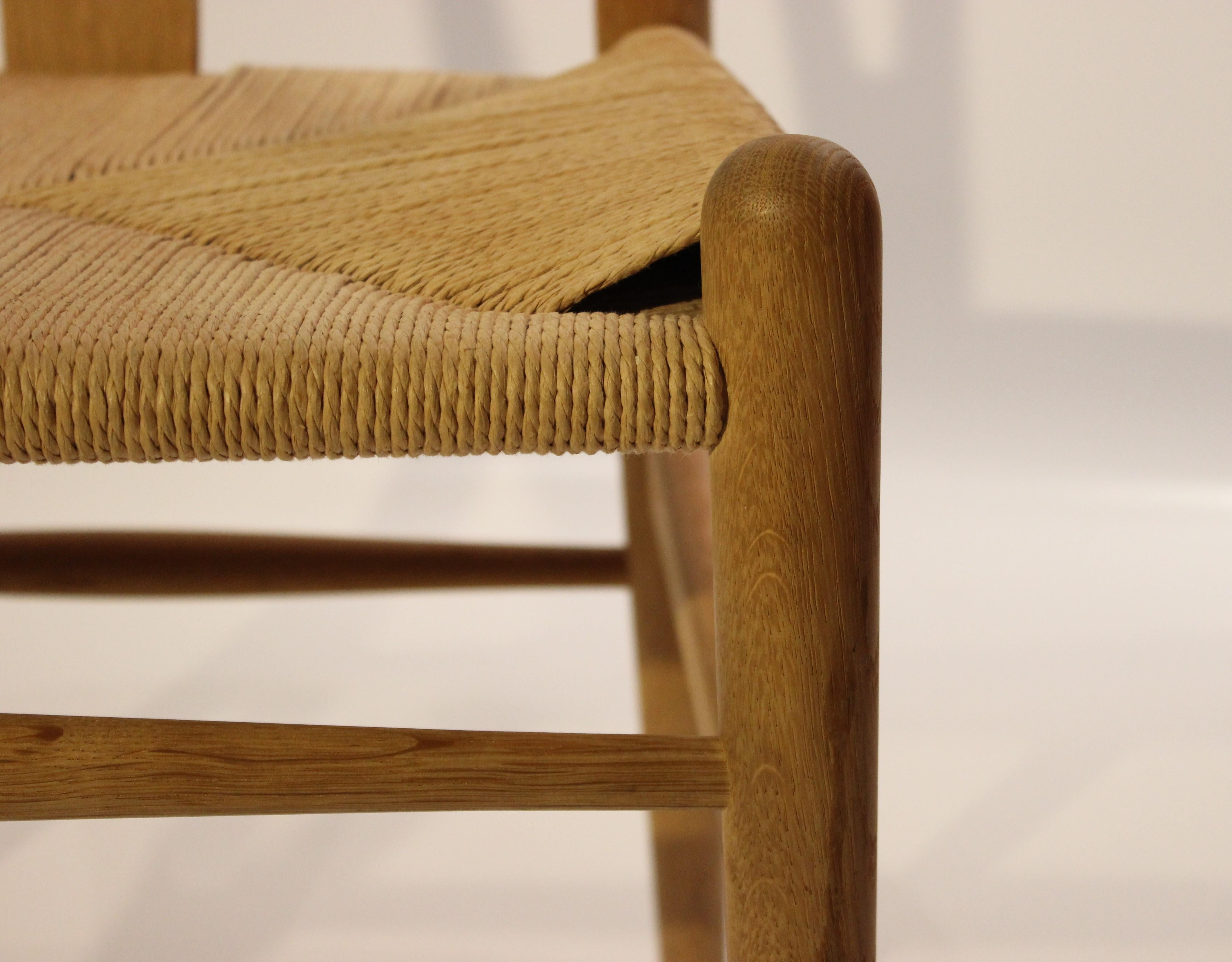 Pair of Wishbone Chairs, in Oak, Model CH24, Hans J. Wegner In Good Condition In Lejre, DK