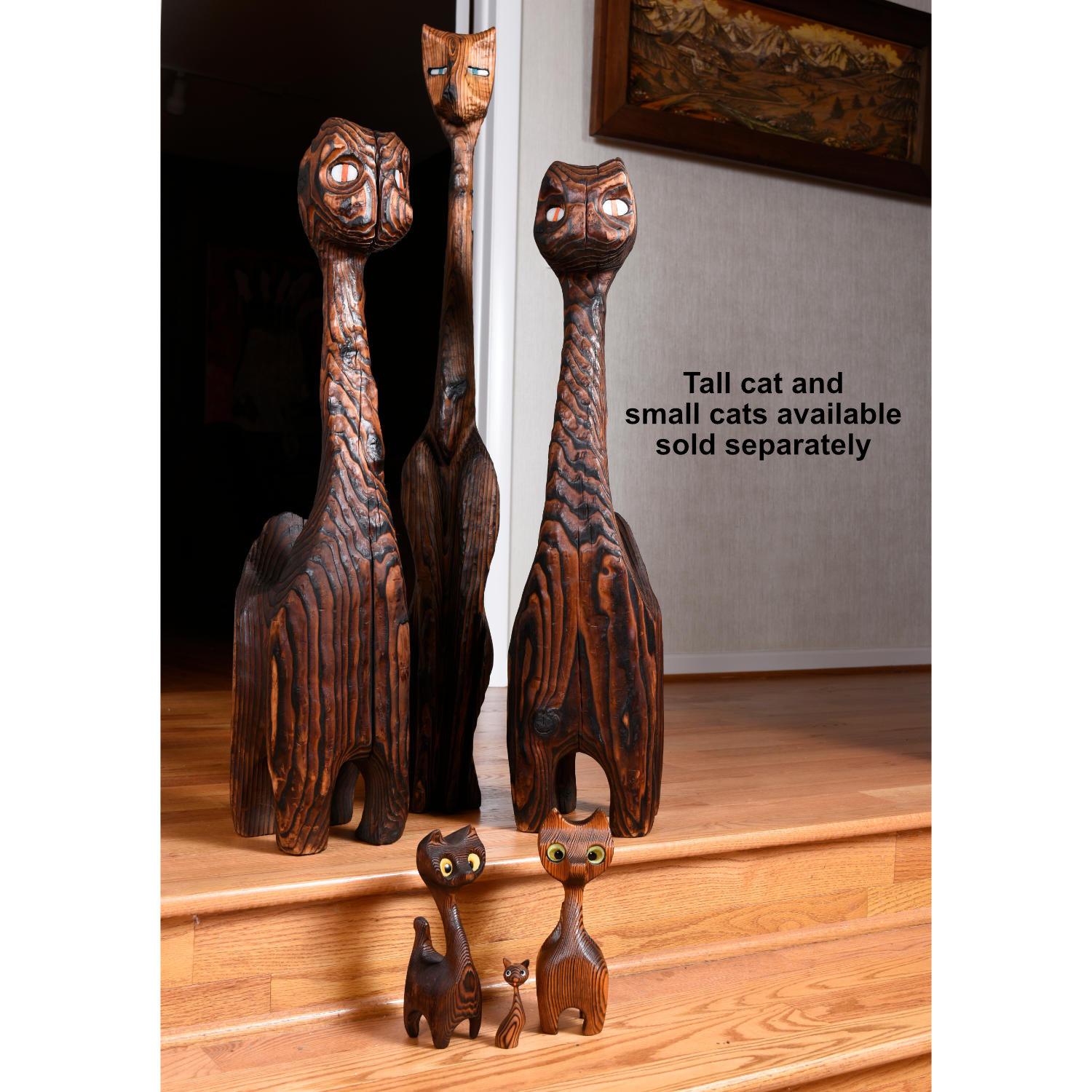 Pareja de Figuras Escultura Gato Cabeza de Carne de Madera de Cedro Tallada Witco Tiki en venta 5