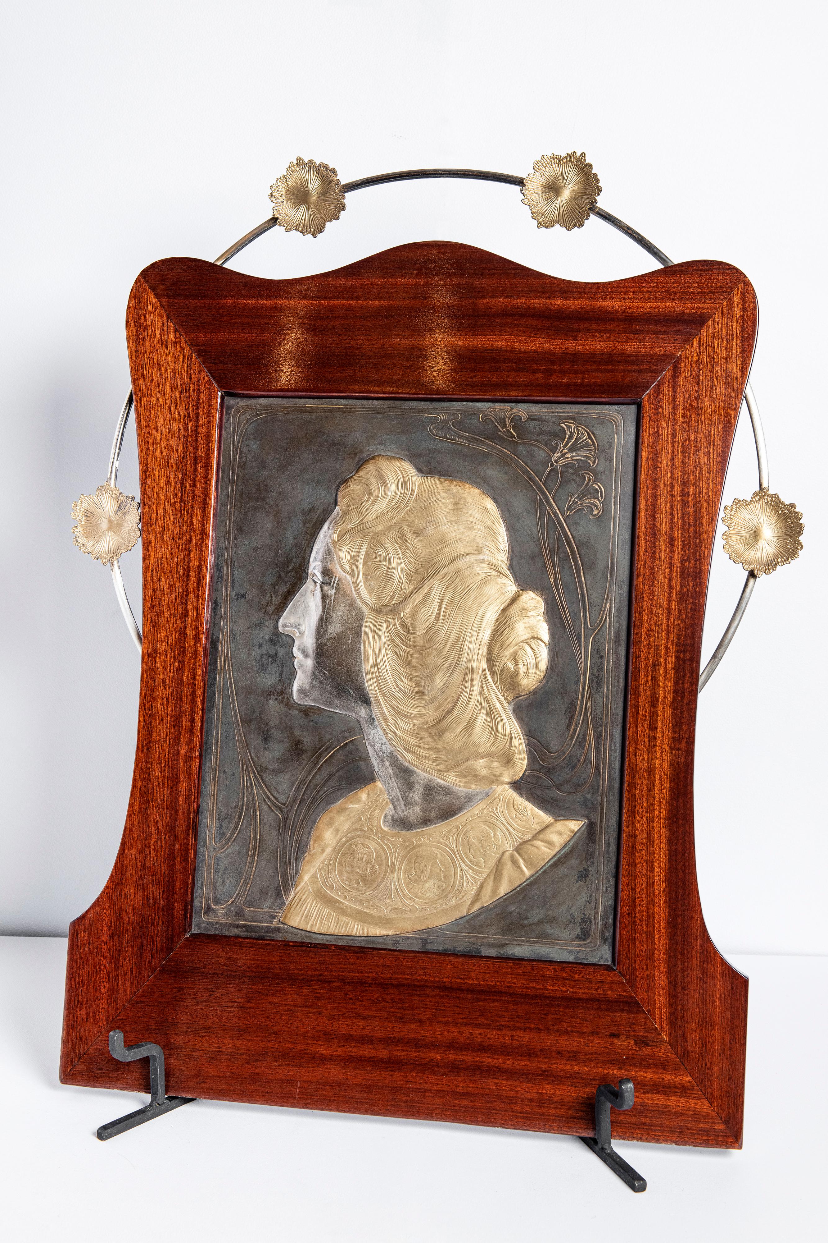Tedesco Coppia di targhe W.M.F. firmate Albert Mayer, periodo Art Nouveau, Germania in vendita