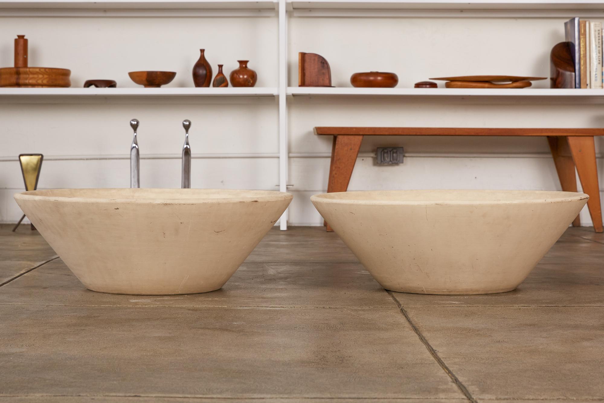 Pair of Wok Planters by Lagardo Tackett for Architectural Pottery In Good Condition In Los Angeles, CA