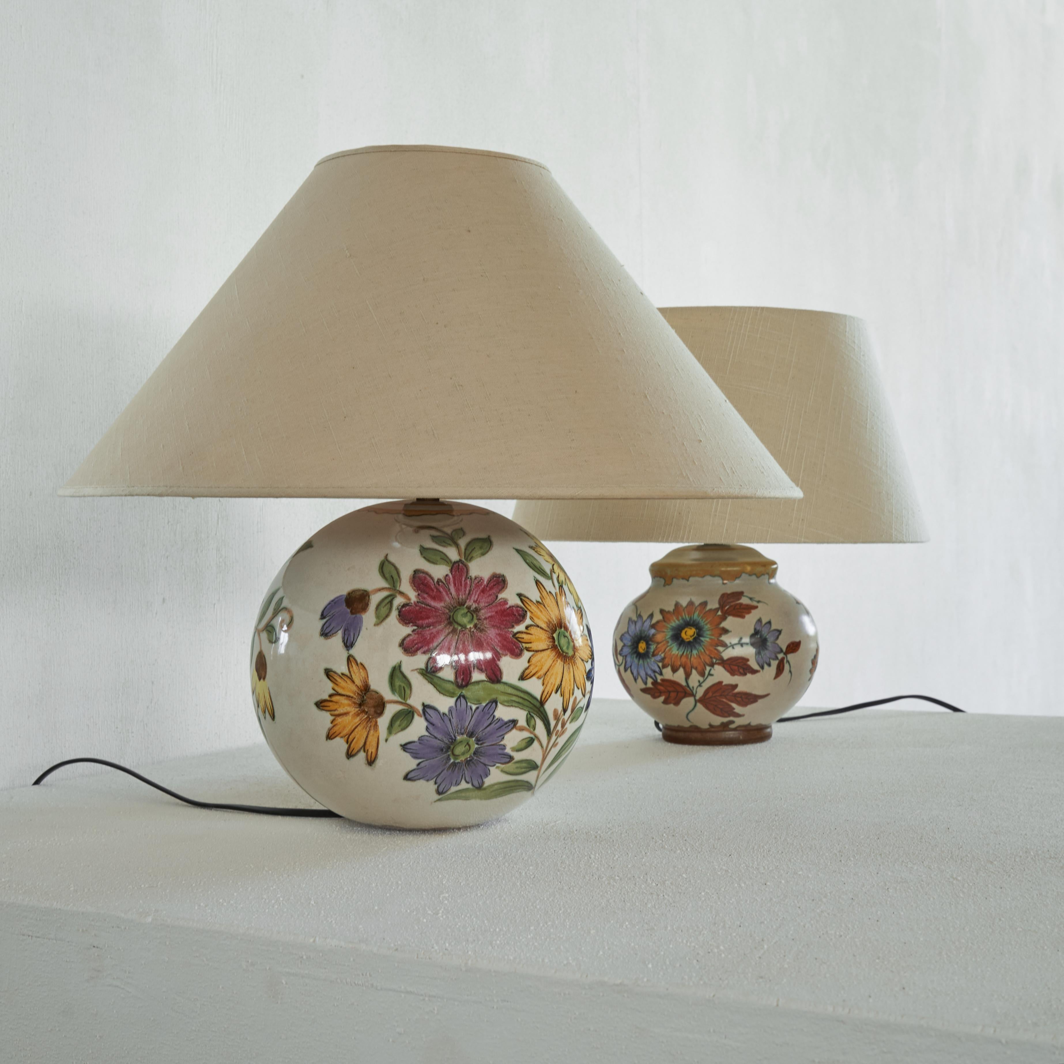 Hand-Crafted Pair of Wonderful Dutch Ceramic Table Lamps with Floral Decor 1930s