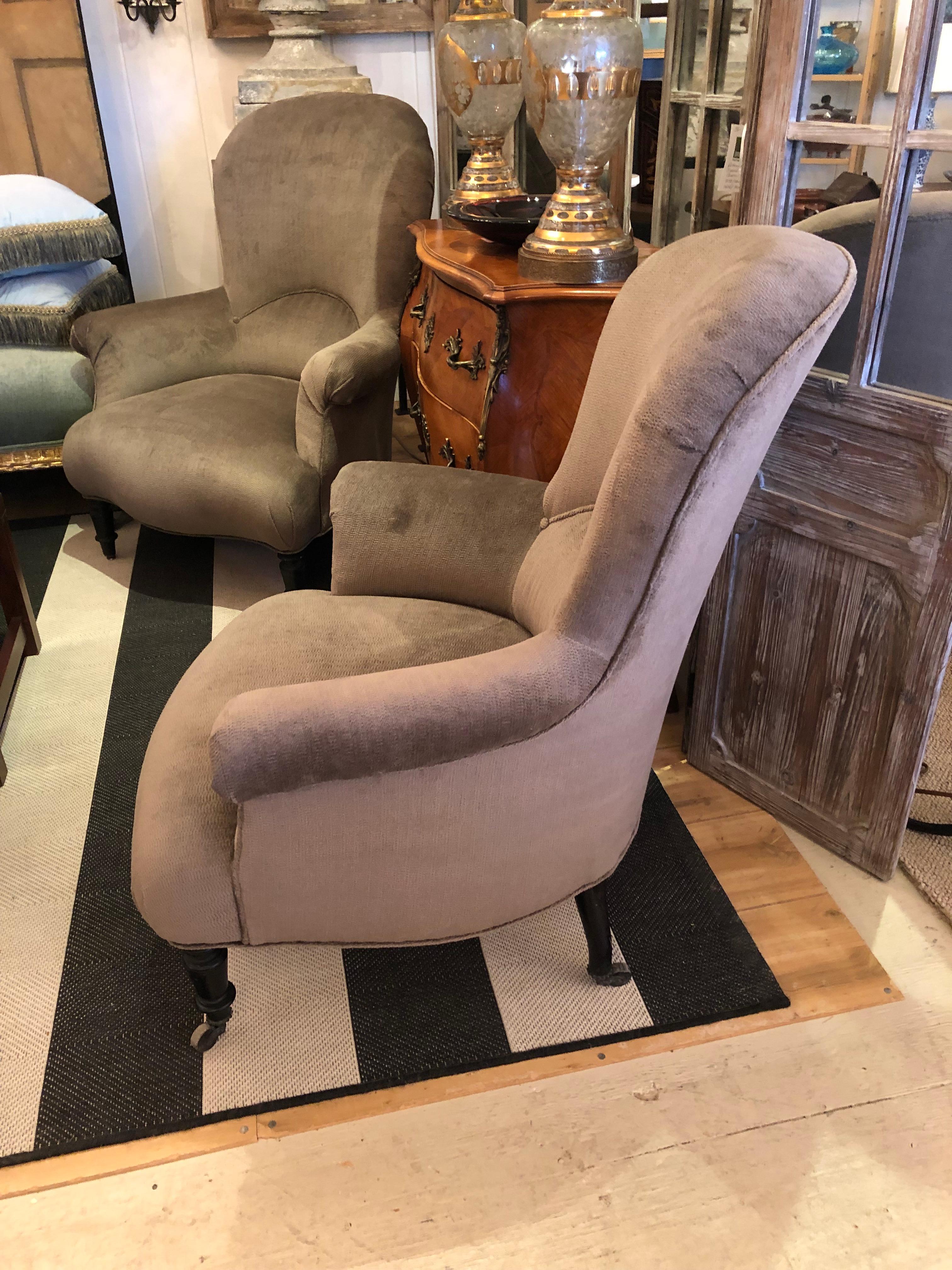 Pair of Wonderfully Shaped 19th Century Mr. and Ms. French Club Chairs In Good Condition In Hopewell, NJ