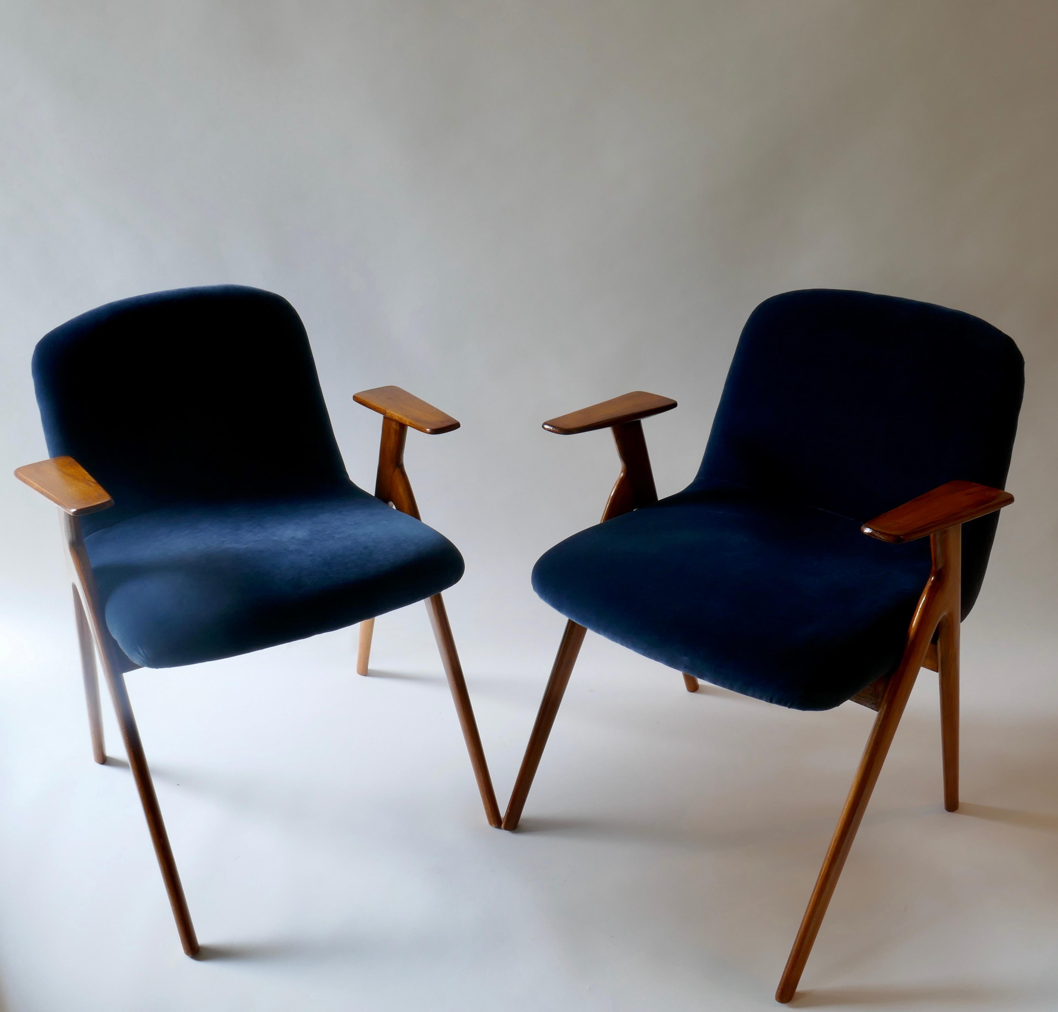 Pair of  Wood and Blue Velvet Armchairs, Italy, 1960s 5