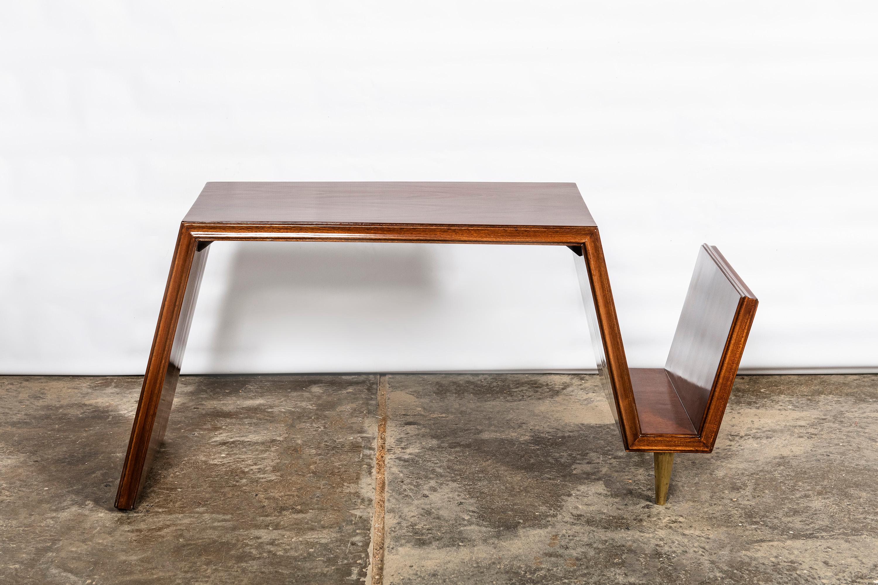 Pair of wood and bronze side tables by Nordiska. Argentina, Buenos Aires, 1950.