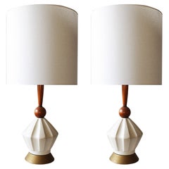 Vintage Mid-Century Modern Pair of Wood and Ceramic Table Lamps