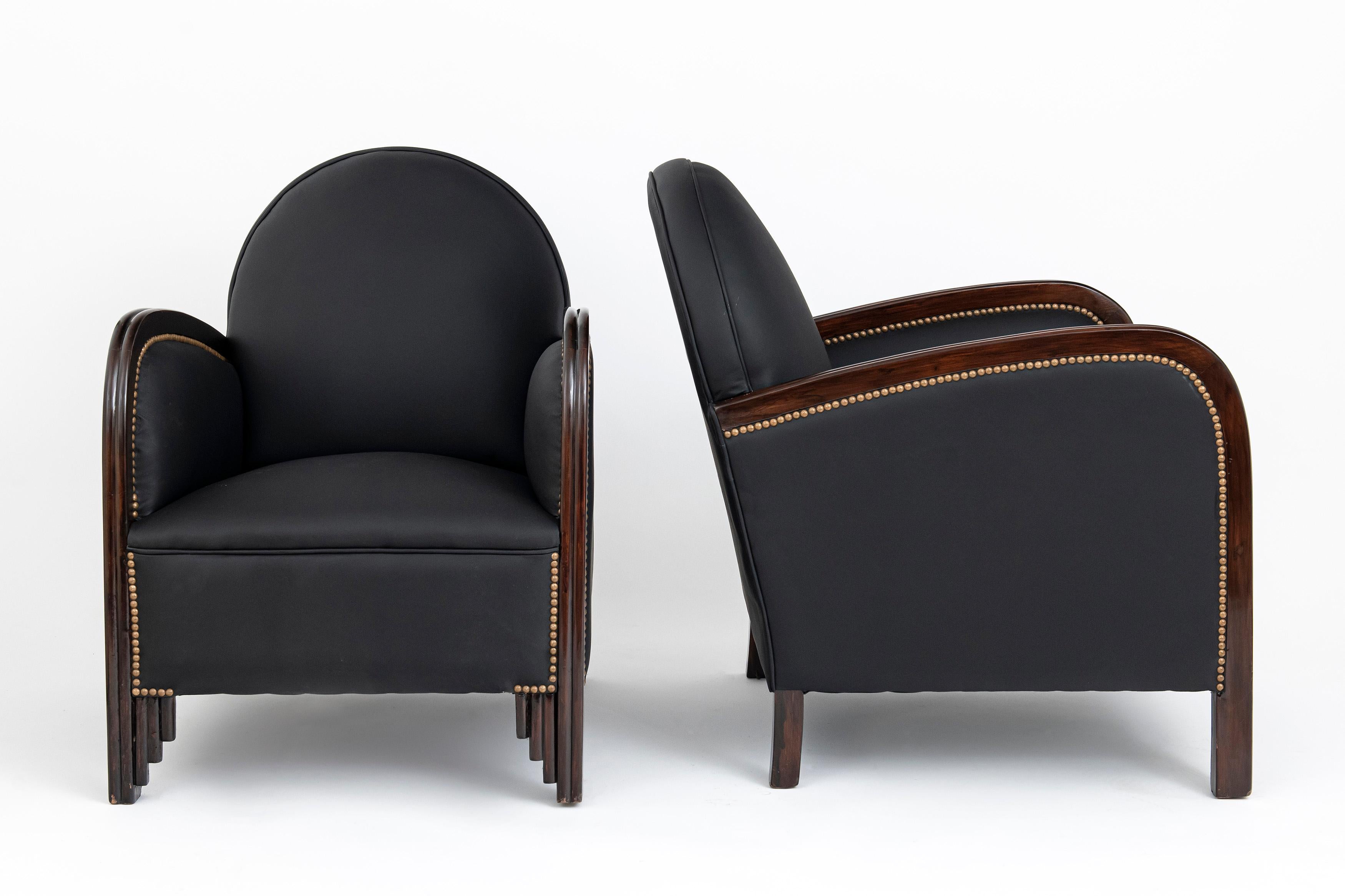 French Pair of Wood and Leather Armchairs. Art Deco Period, France, circa 1930
