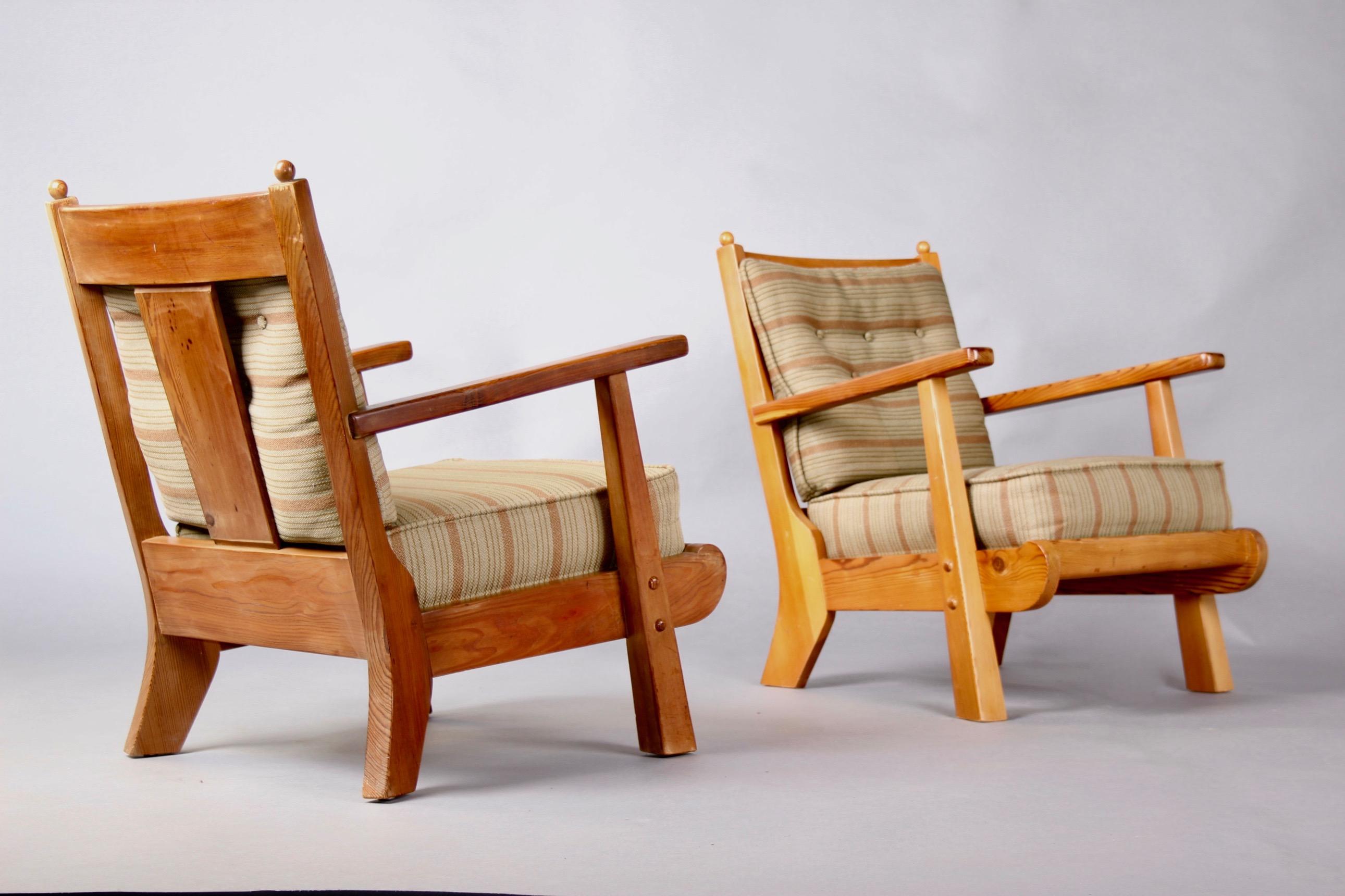 Mid-20th Century Pair of wood and leather mid century armchairs For Sale