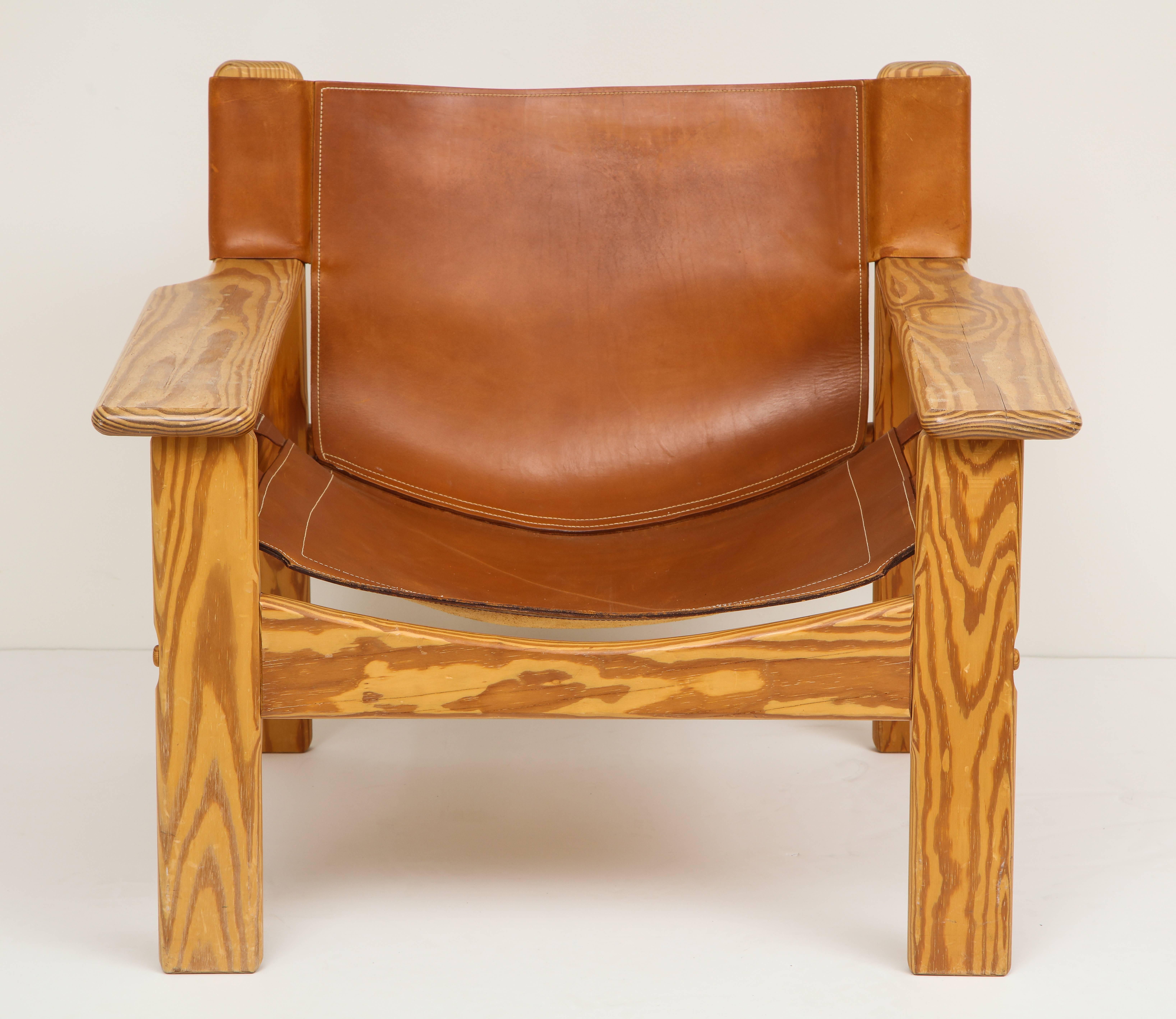 Pair of Wood and Leather Spanish Safari Chairs 6
