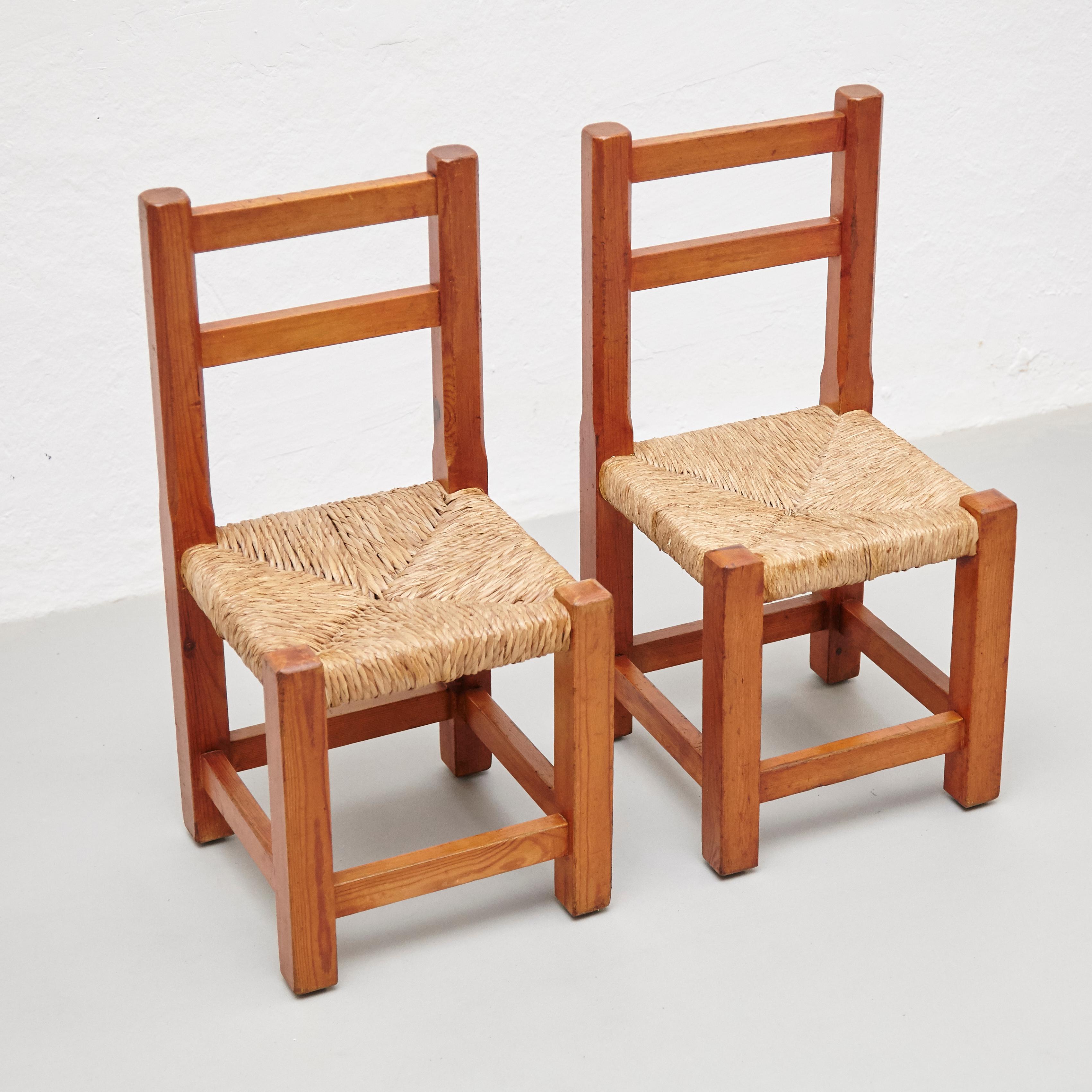 Mid-Century Modern Pair of Wood and Rattan Children Chairs, circa 1960