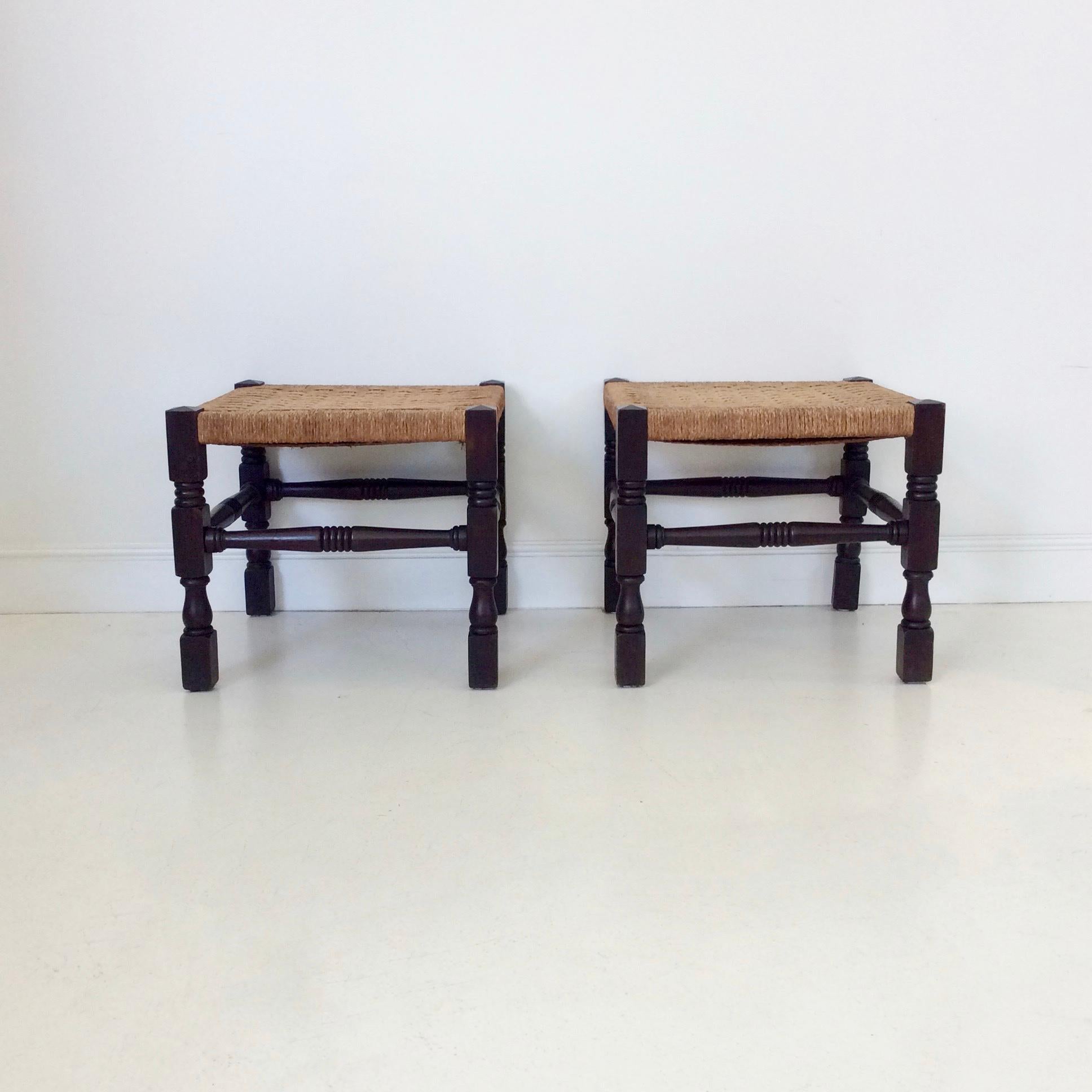 Art & Craft Pair Of Stools In Good Condition In Brussels, BE