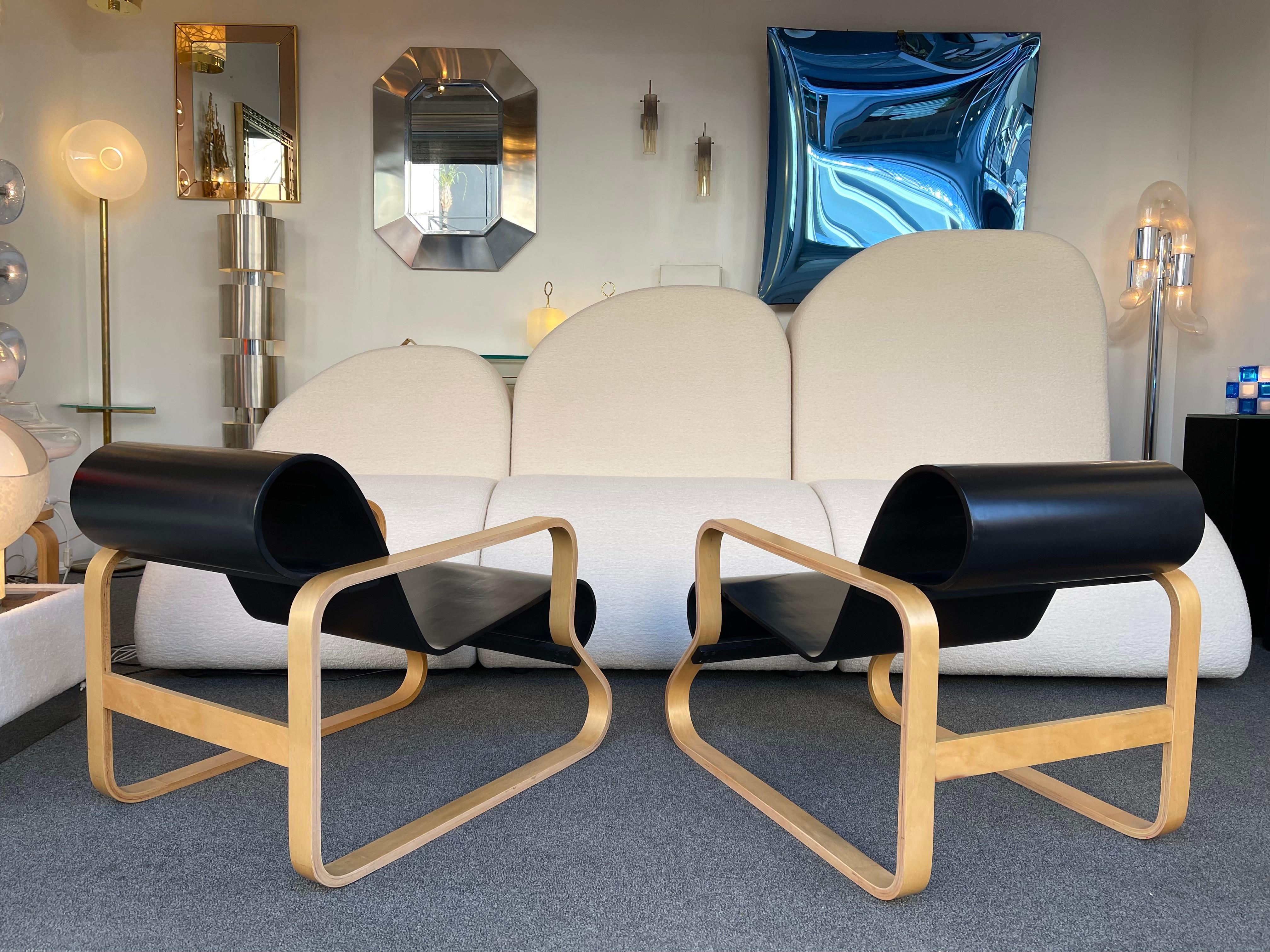 Pair of Wood Armchairs 41 Paimio by Alvar Aalto. Finland, 1930s In Good Condition In SAINT-OUEN, FR