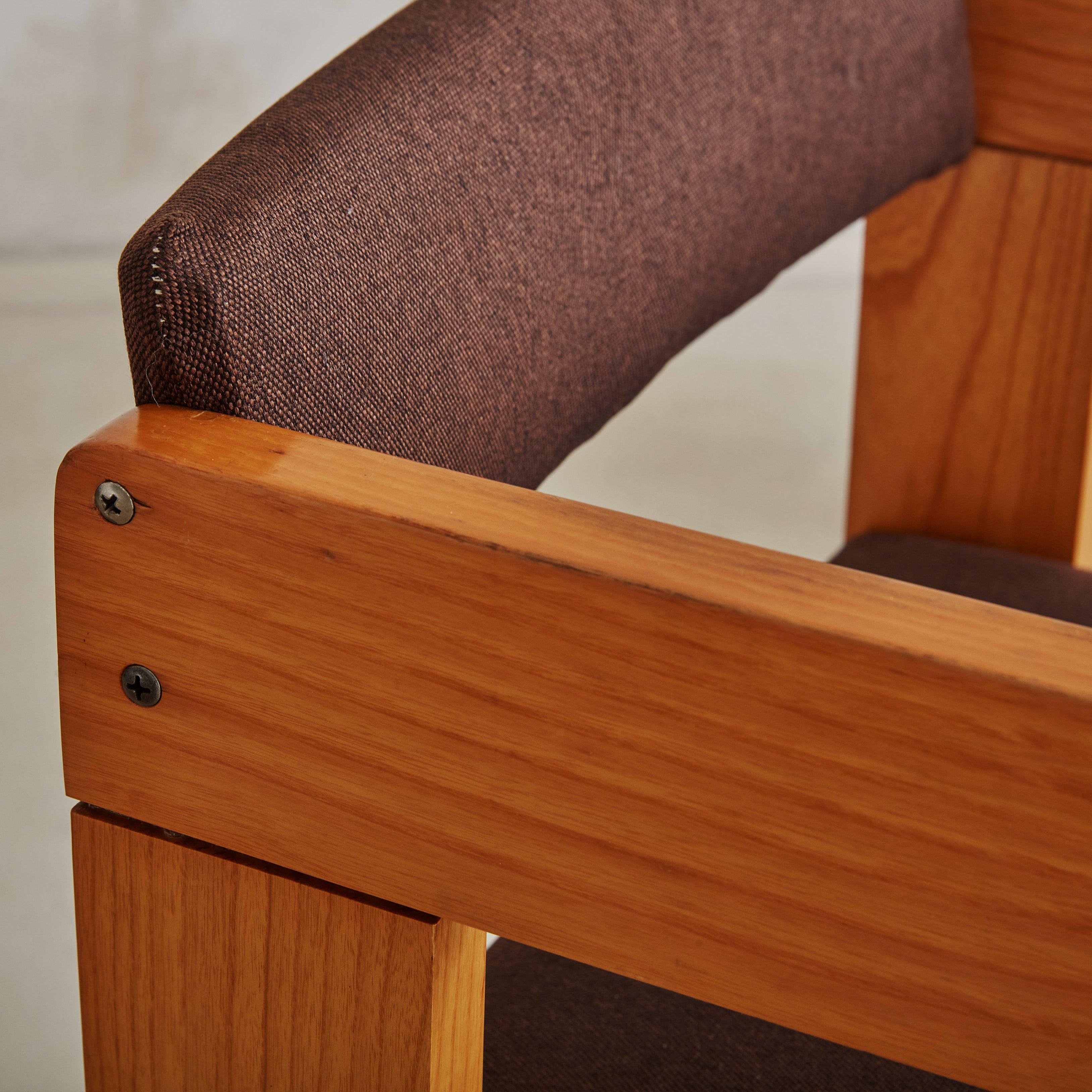 Pair of Wood Armchairs in Original Brown Upholstery, Italy 1960s For Sale 1