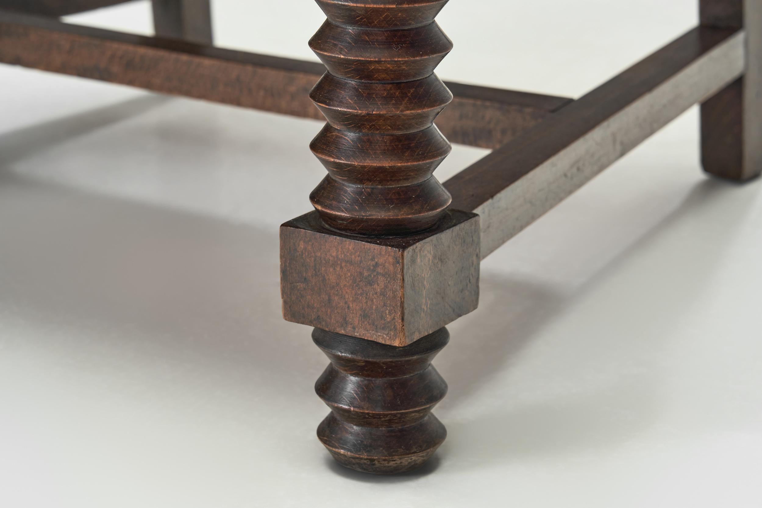 Paire de fauteuils en Wood à la manière de Charles Dudouyt, Europe ca 1940s en vente 11
