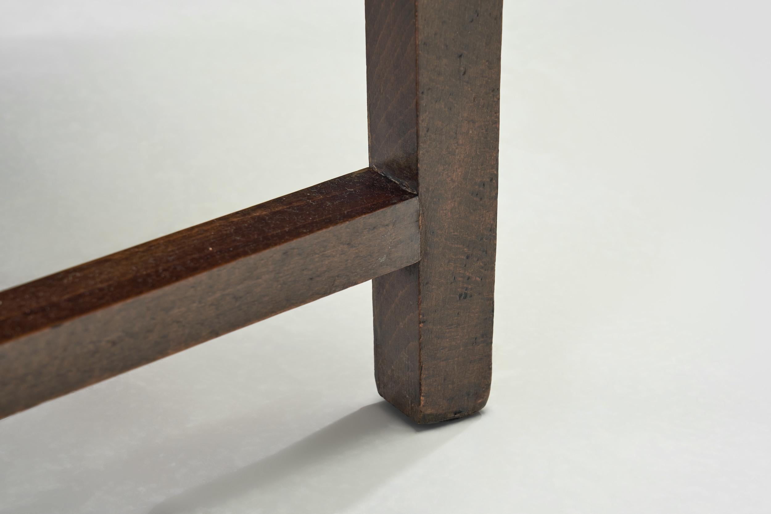 Paire de fauteuils en Wood à la manière de Charles Dudouyt, Europe ca 1940s en vente 12