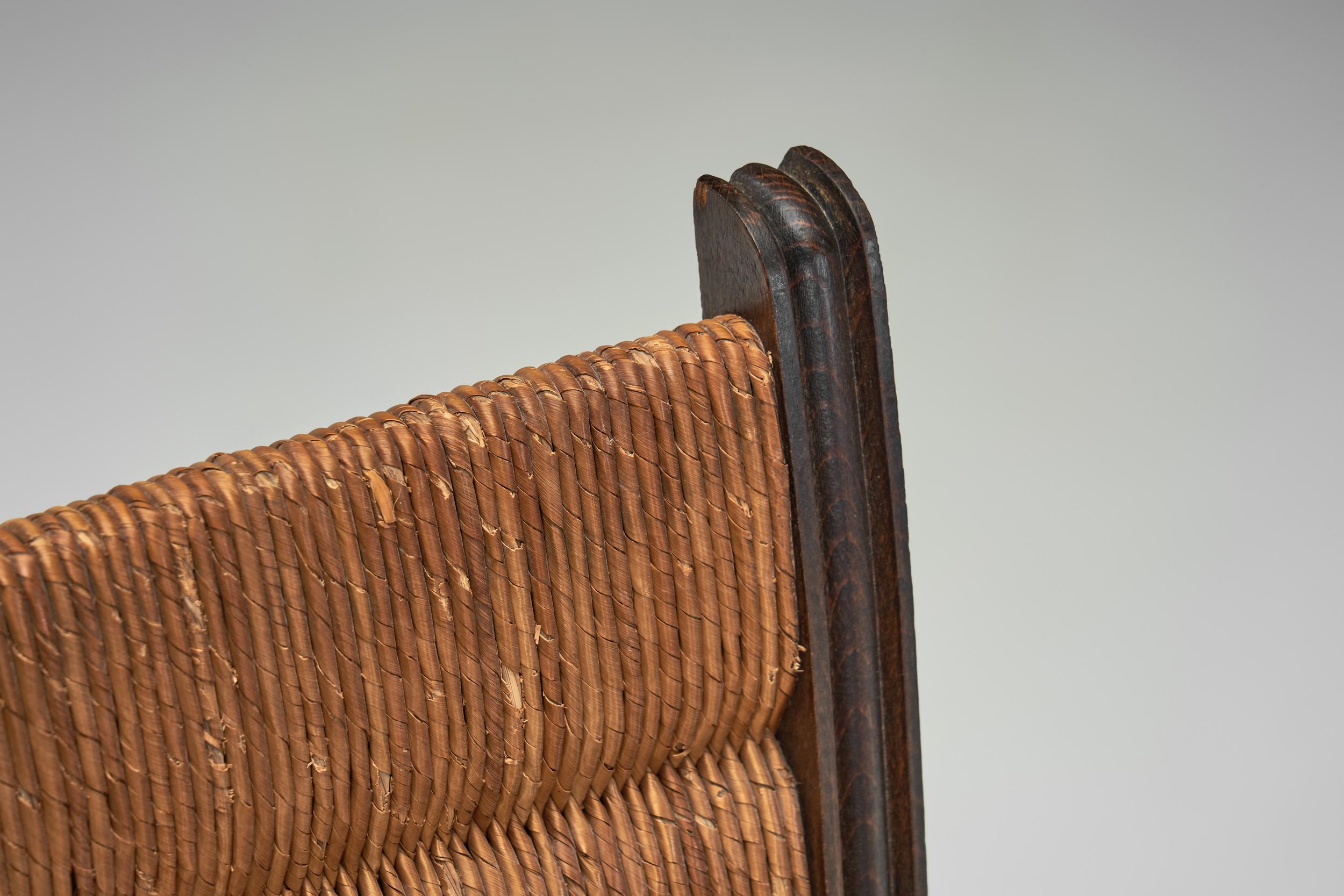 Paire de fauteuils en Wood à la manière de Charles Dudouyt, Europe ca 1940s en vente 1