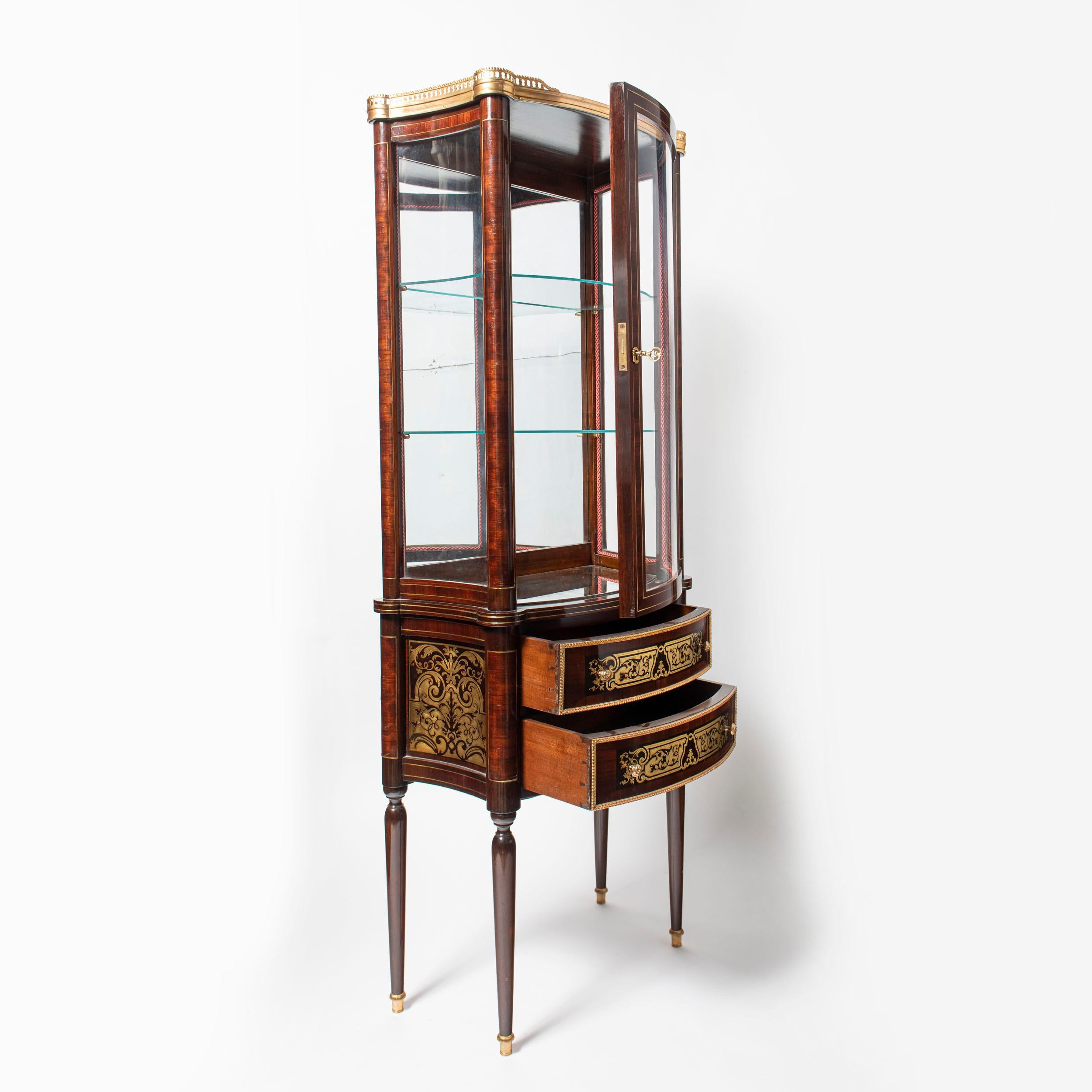 French Pair of Wood, Bronze and Glass Showcases Vitrines, France, Late 19th Century For Sale