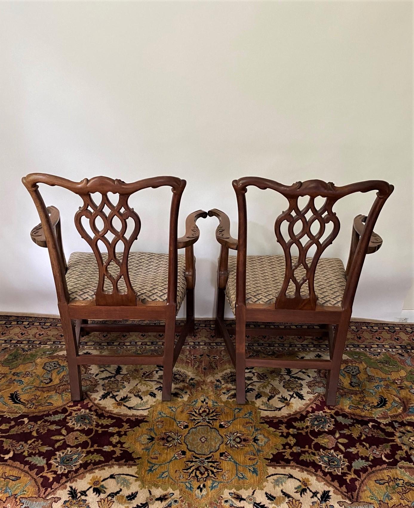 Pair of English-Made Carved Chippendale Style Mahogany Armchairs In Good Condition For Sale In North Salem, NY
