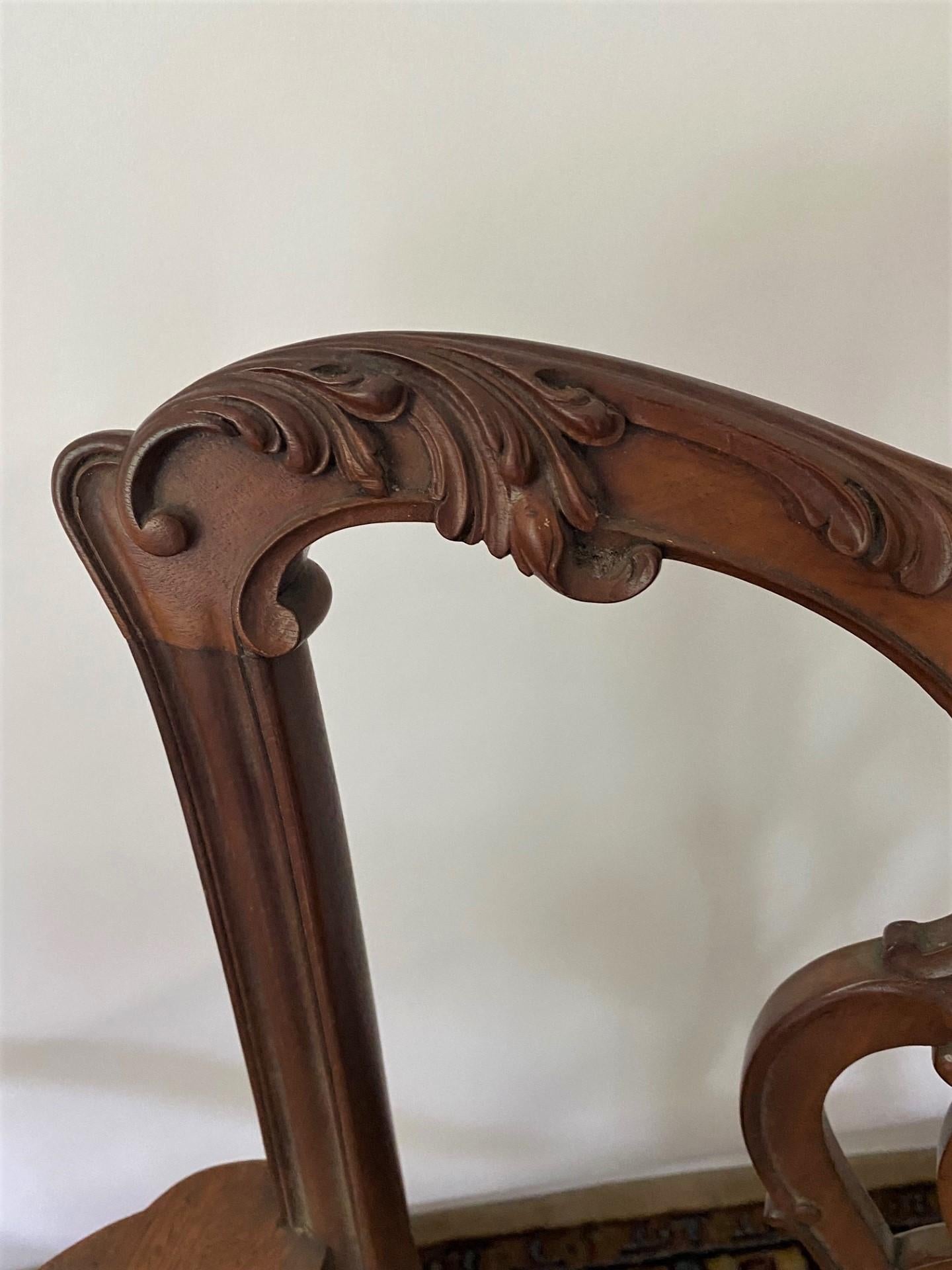 Pair of English-Made Carved Chippendale Style Mahogany Armchairs For Sale 3