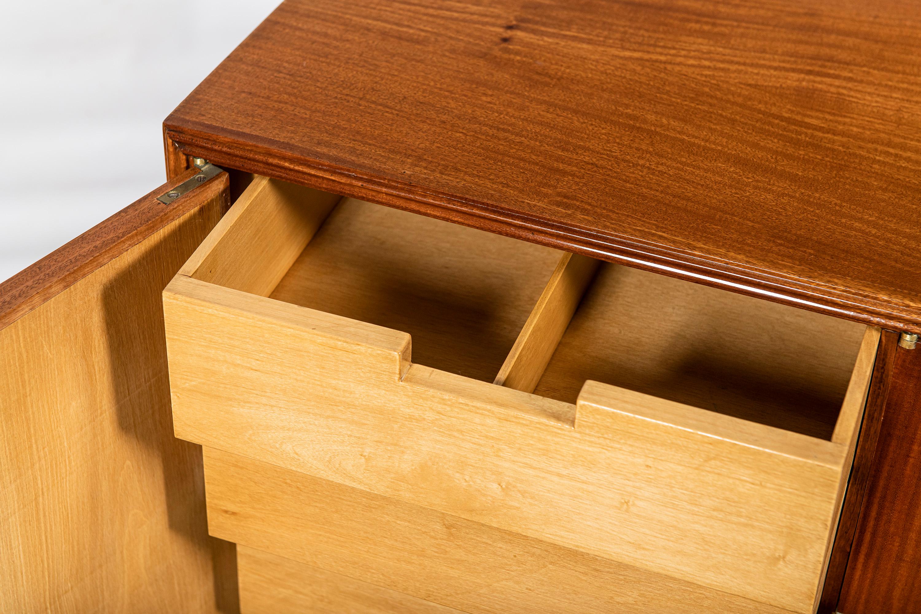 Pair of Wood, Leather and Bronze Night Stands by Englander & Bonta, Argentina In Good Condition In Buenos Aires, Buenos Aires