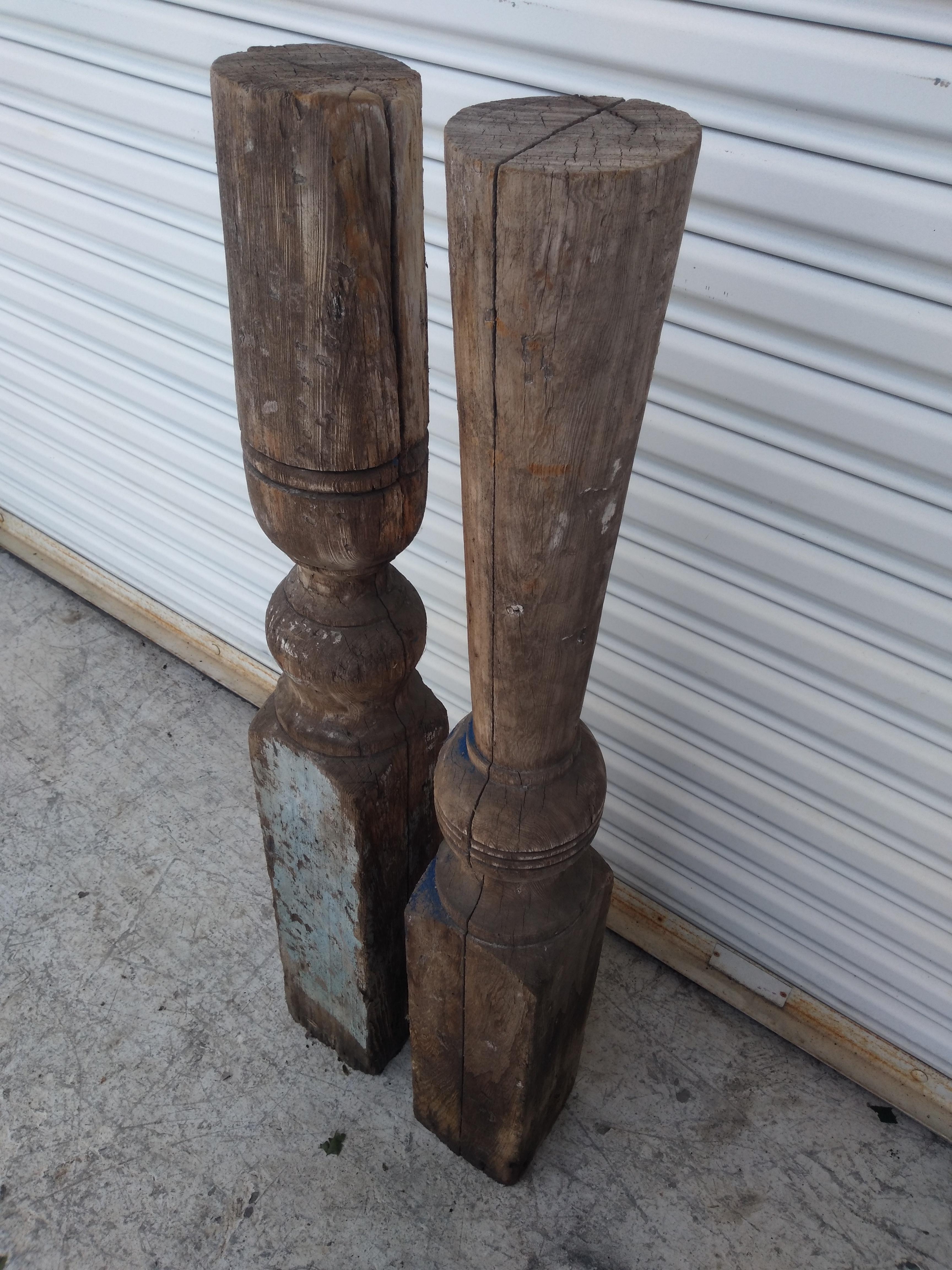Paire de poteaux de pilier de style Newell Bon état - En vente à Pasadena, TX