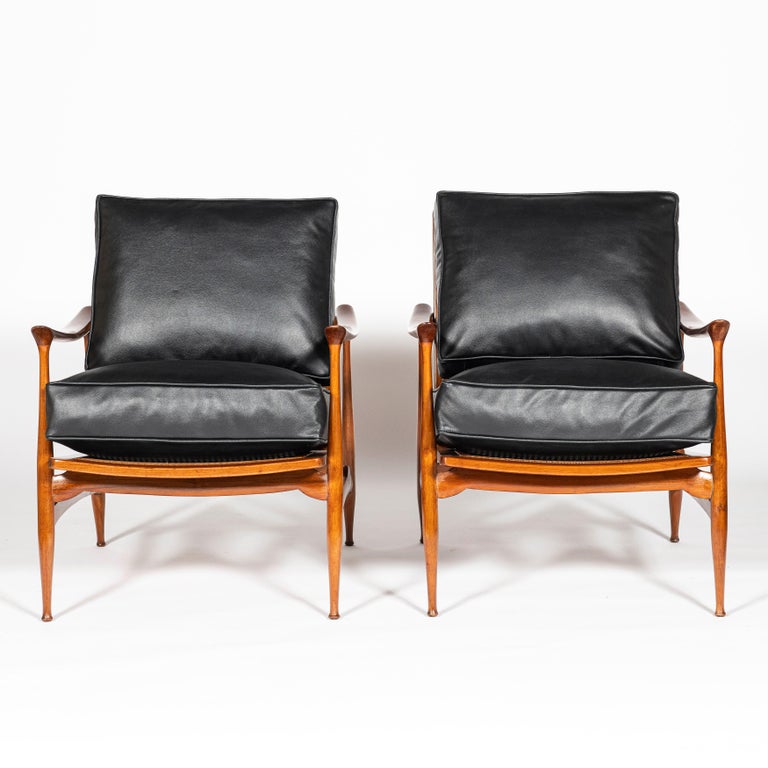 Pair of Wood, Rattan and Leather Scandinavian Armchairs, circa 1960 In Good Condition For Sale In Buenos Aires, Buenos Aires