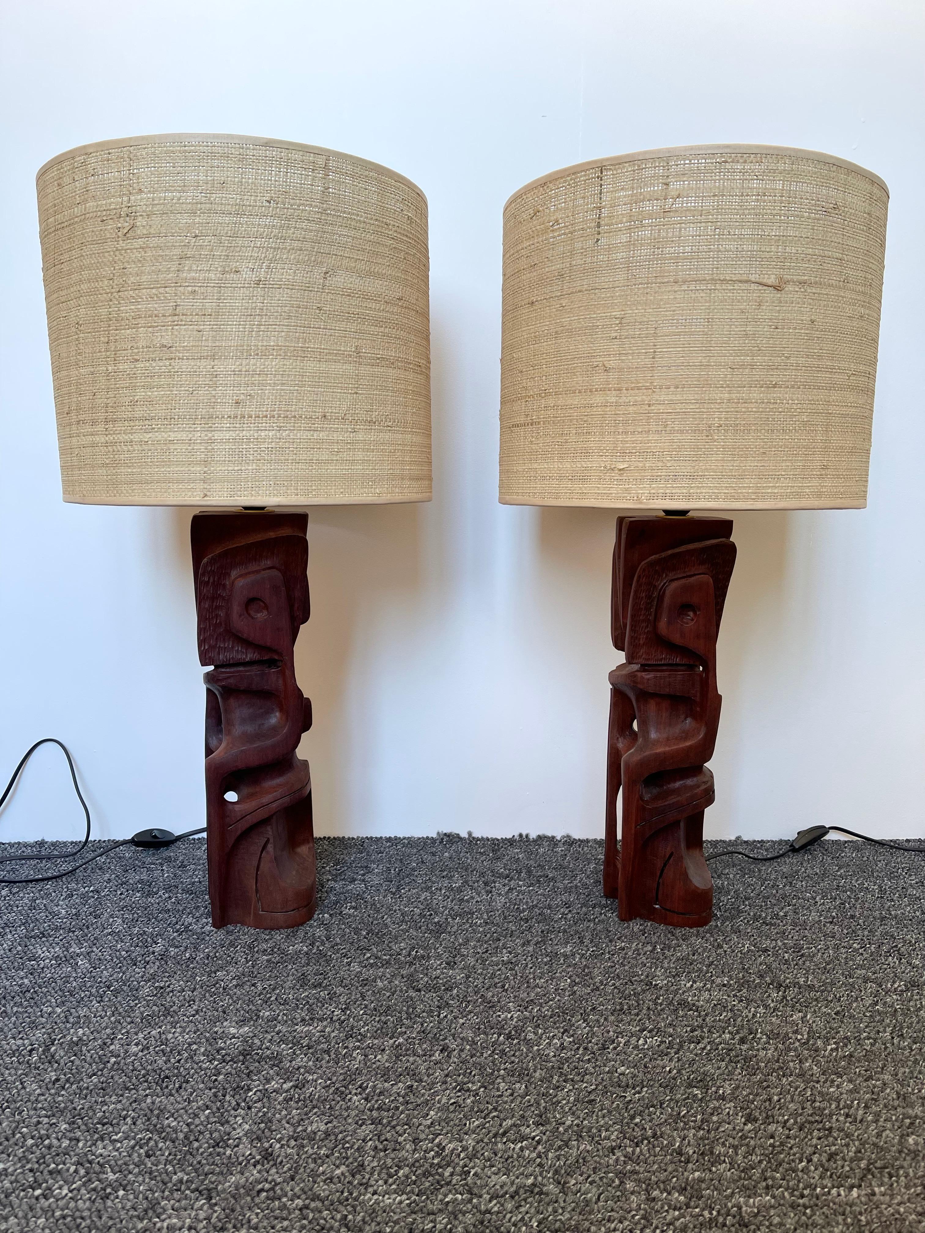 Wicker Pair of Wood Sculpture Lamps by Gianni Pinna. Italy, 1970s For Sale