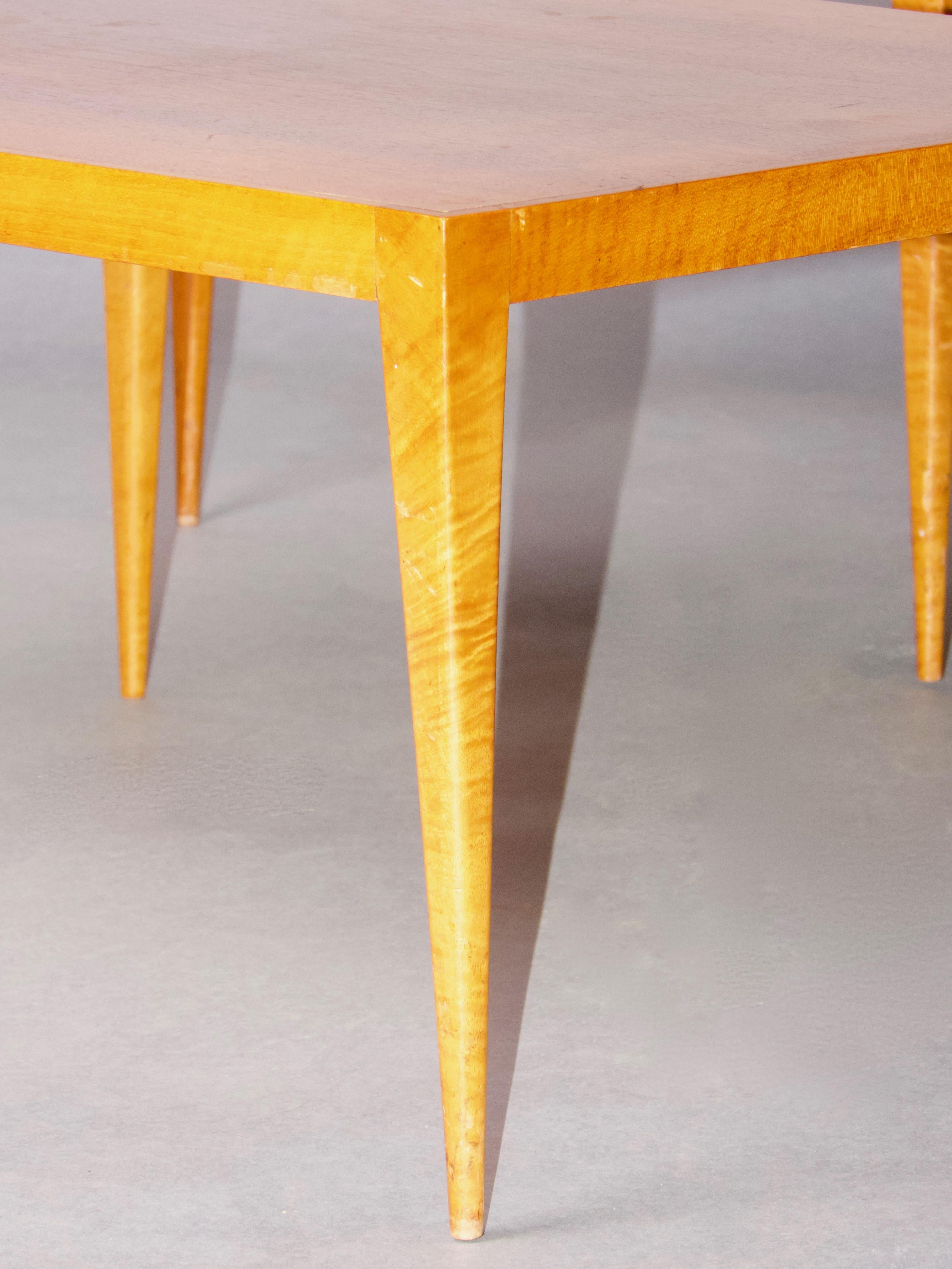 Pair of wood side table For Sale 2