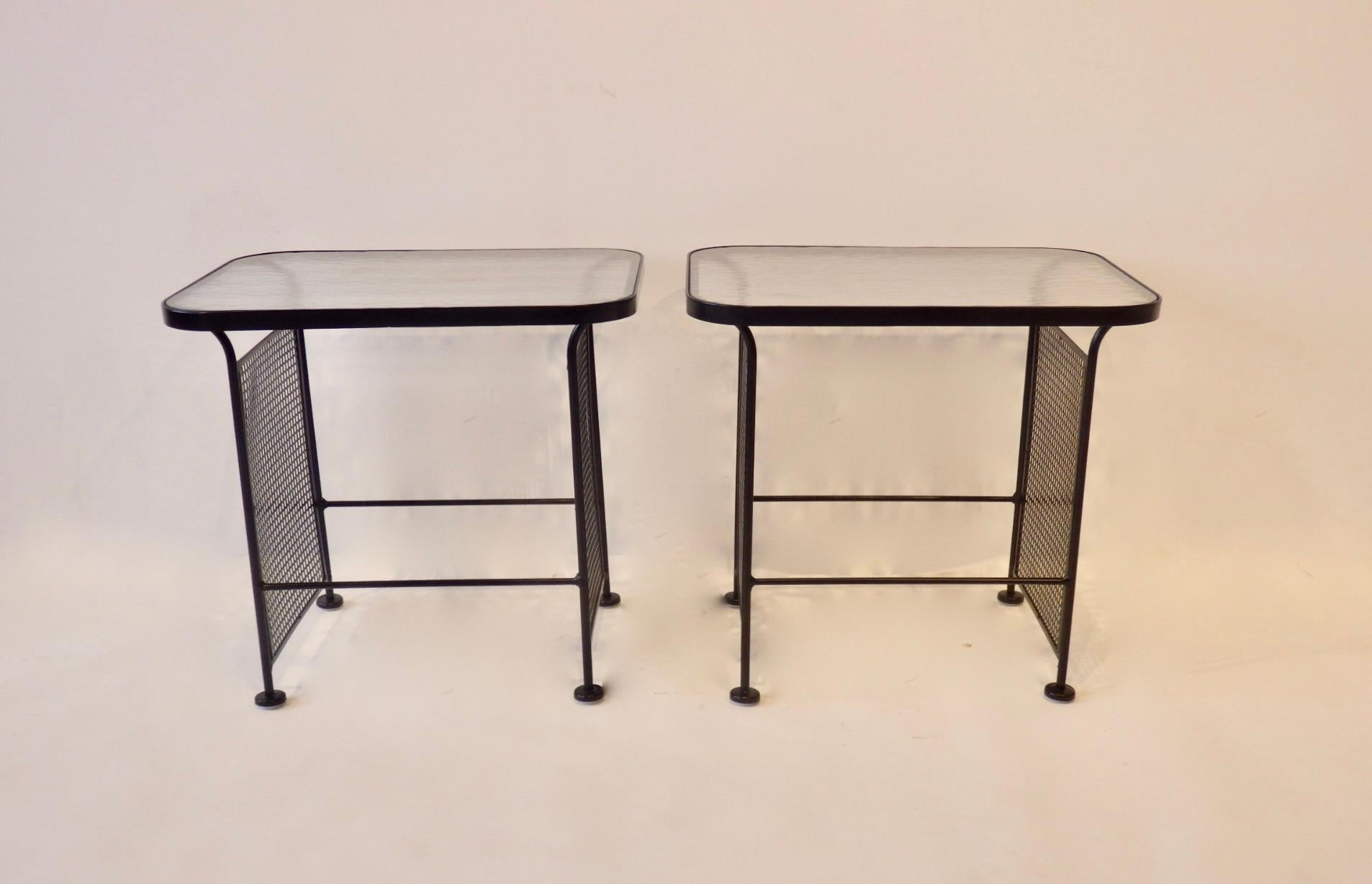 Powder-Coated Pair of Woodard Glass Top Wrought Iron Side Tables For Sale