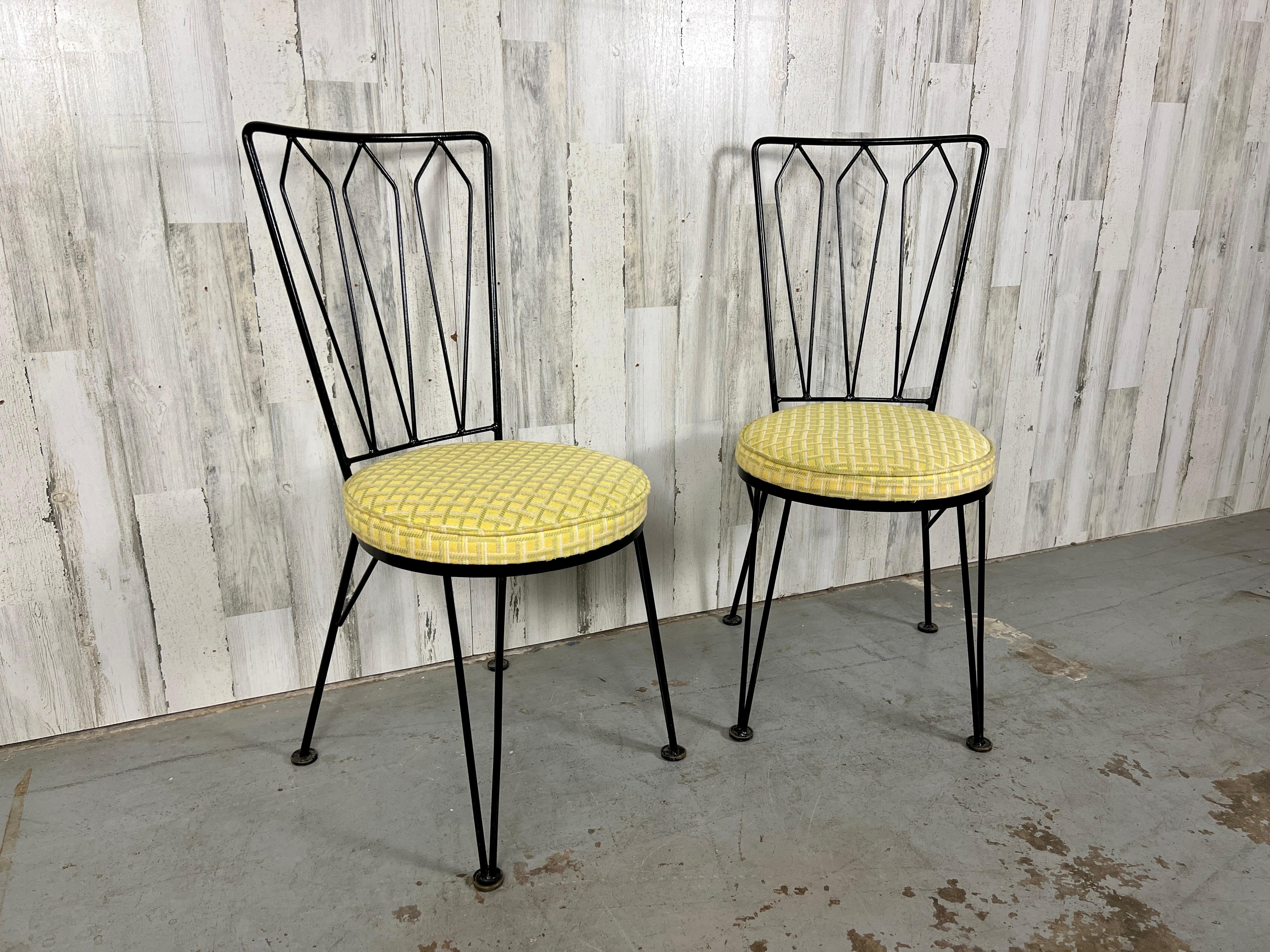 Mid-Century Modern Pair of Woodard Iron Patio Chairs  For Sale