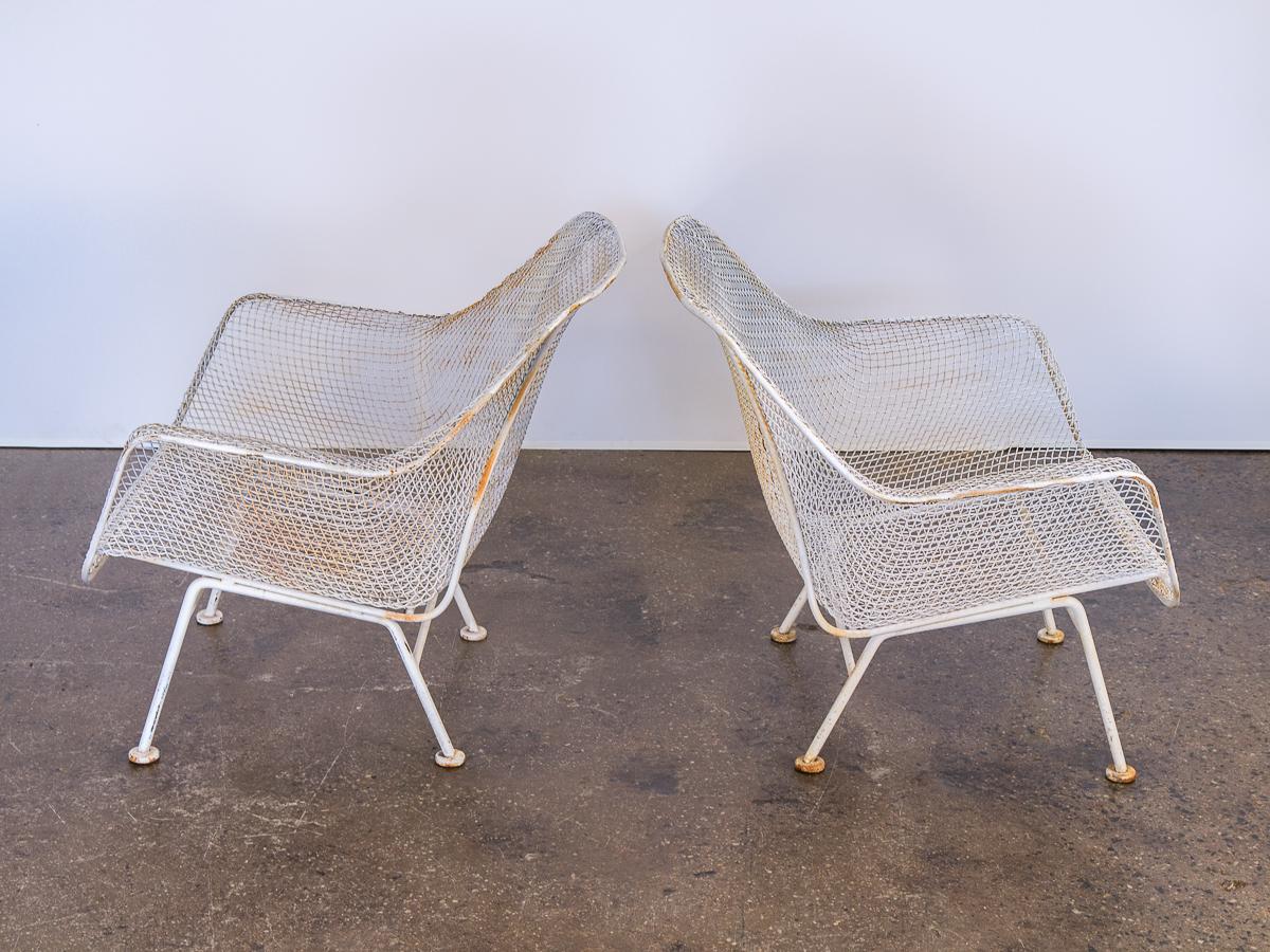 Mid-Century Modern Pair of Woodard Sculptura Garden Lounge Chairs