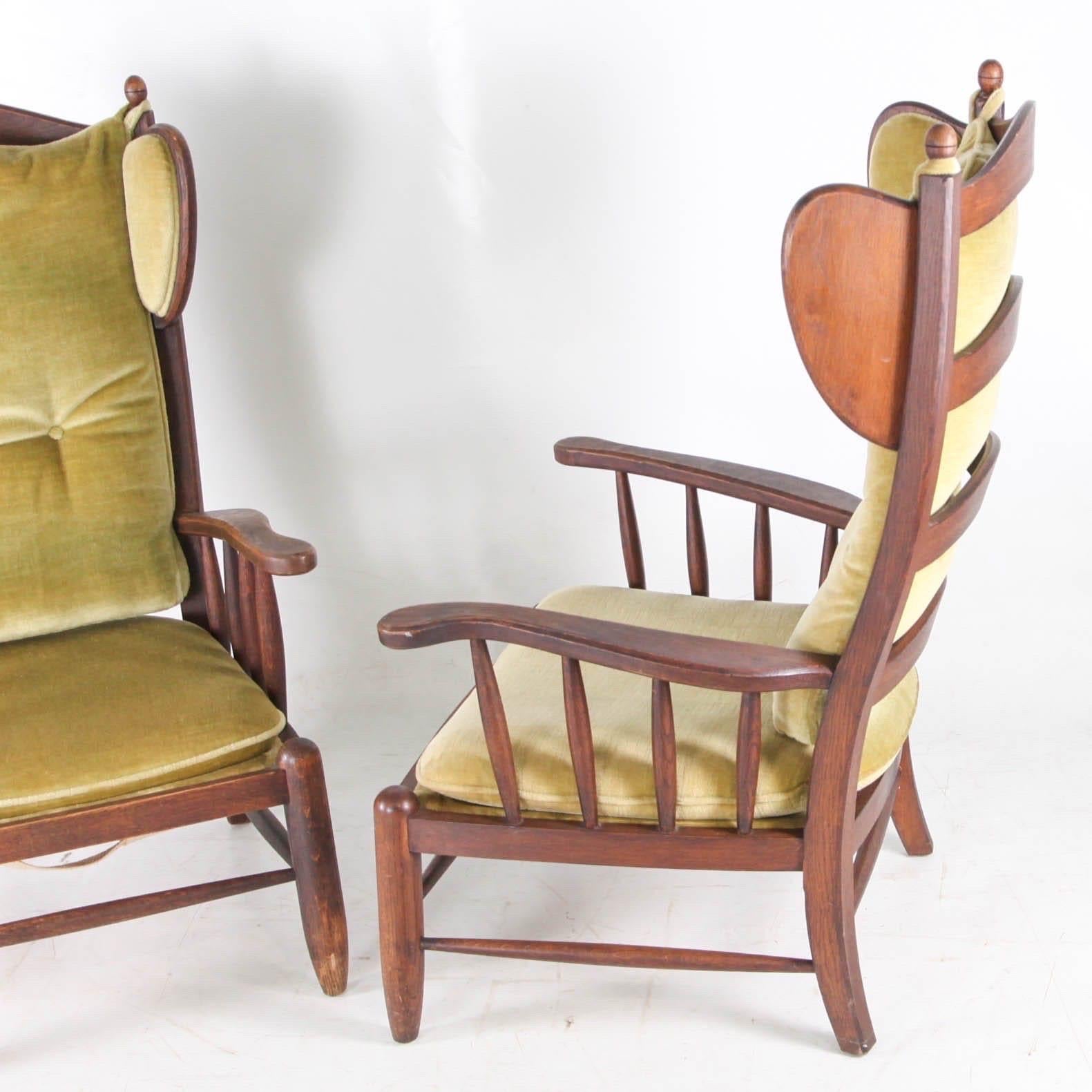 Paire de fauteuils en bois en vente 6