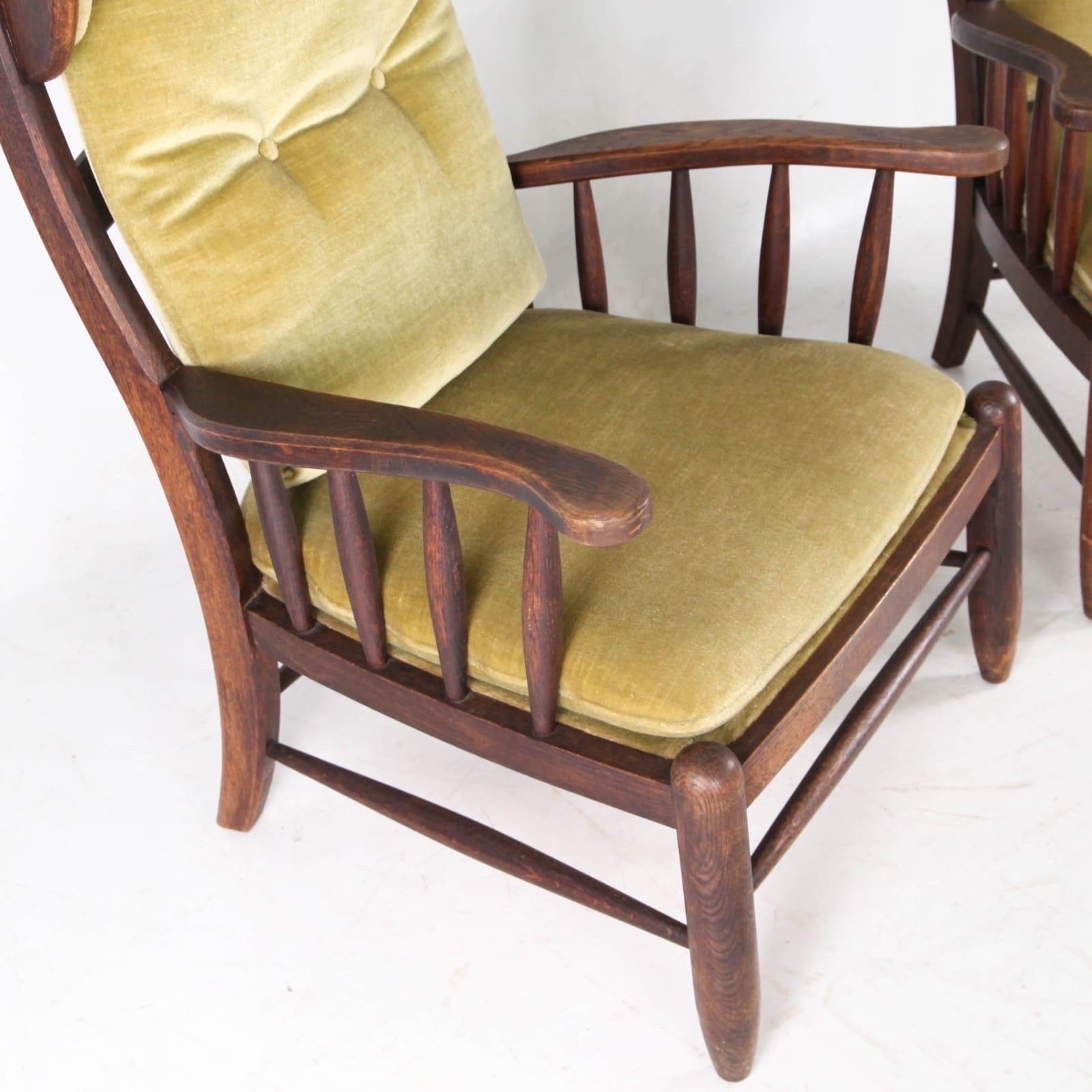Début du 20ème siècle Paire de fauteuils en bois en vente