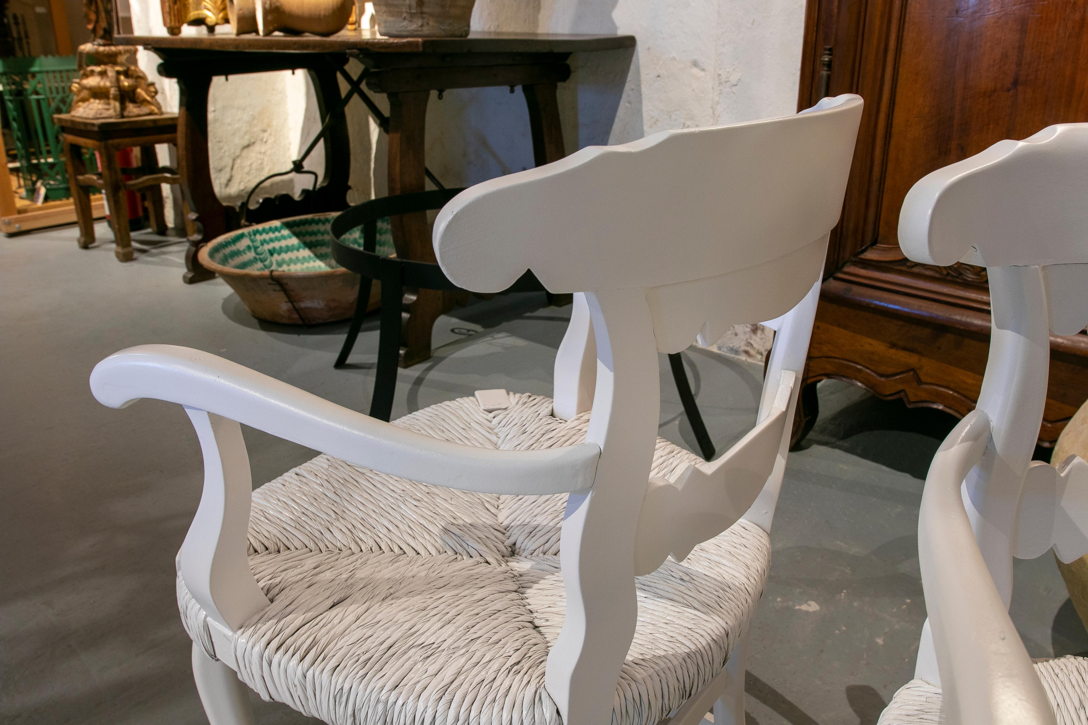 Paire de Fauteuils en Bois avec Sièges Enea Peints à la Main en vente 11