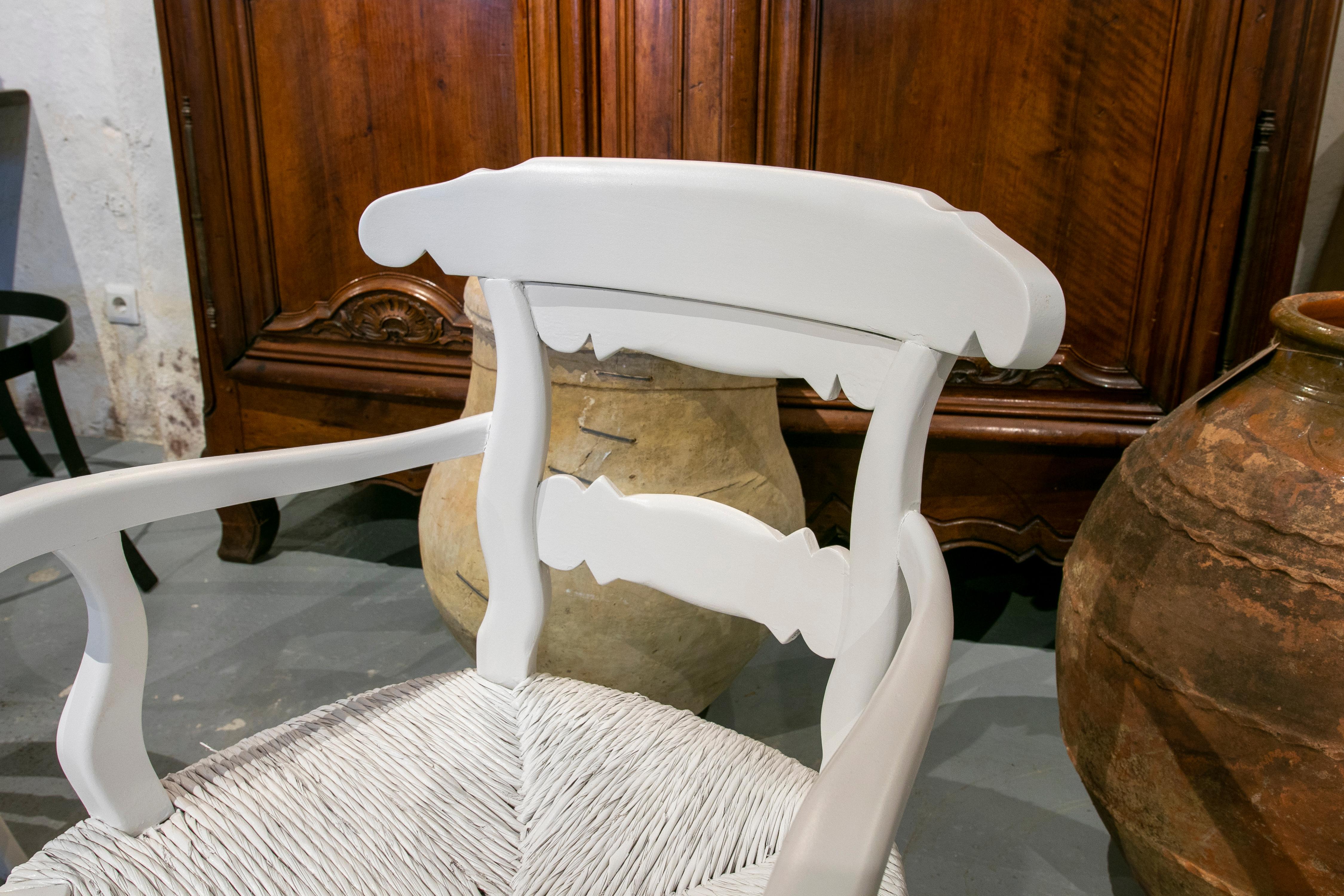 20ième siècle Paire de Fauteuils en Bois avec Sièges Enea Peints à la Main en vente