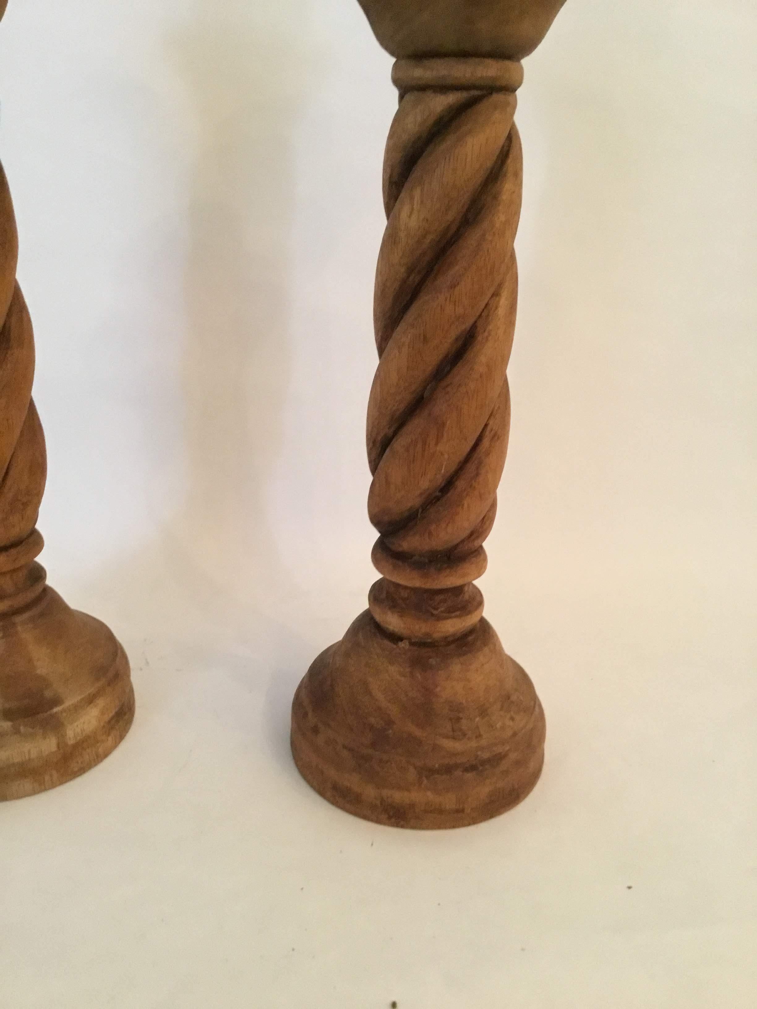 how to twist candlesticks