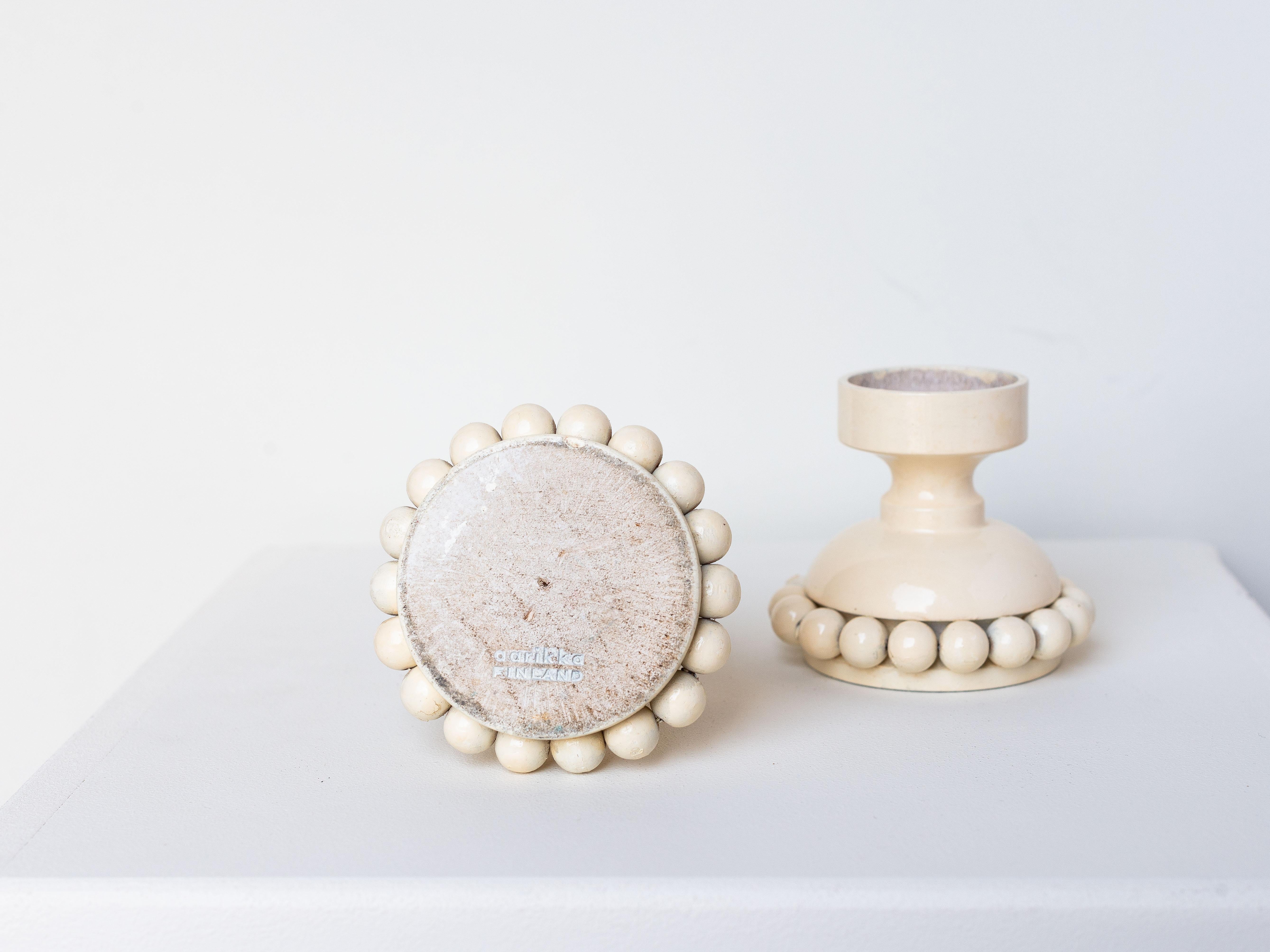 Pair of Wooden Candle Holders by Kaija Aarikka for Aarikka, Finland 1960s In Good Condition For Sale In ROUEN, FR