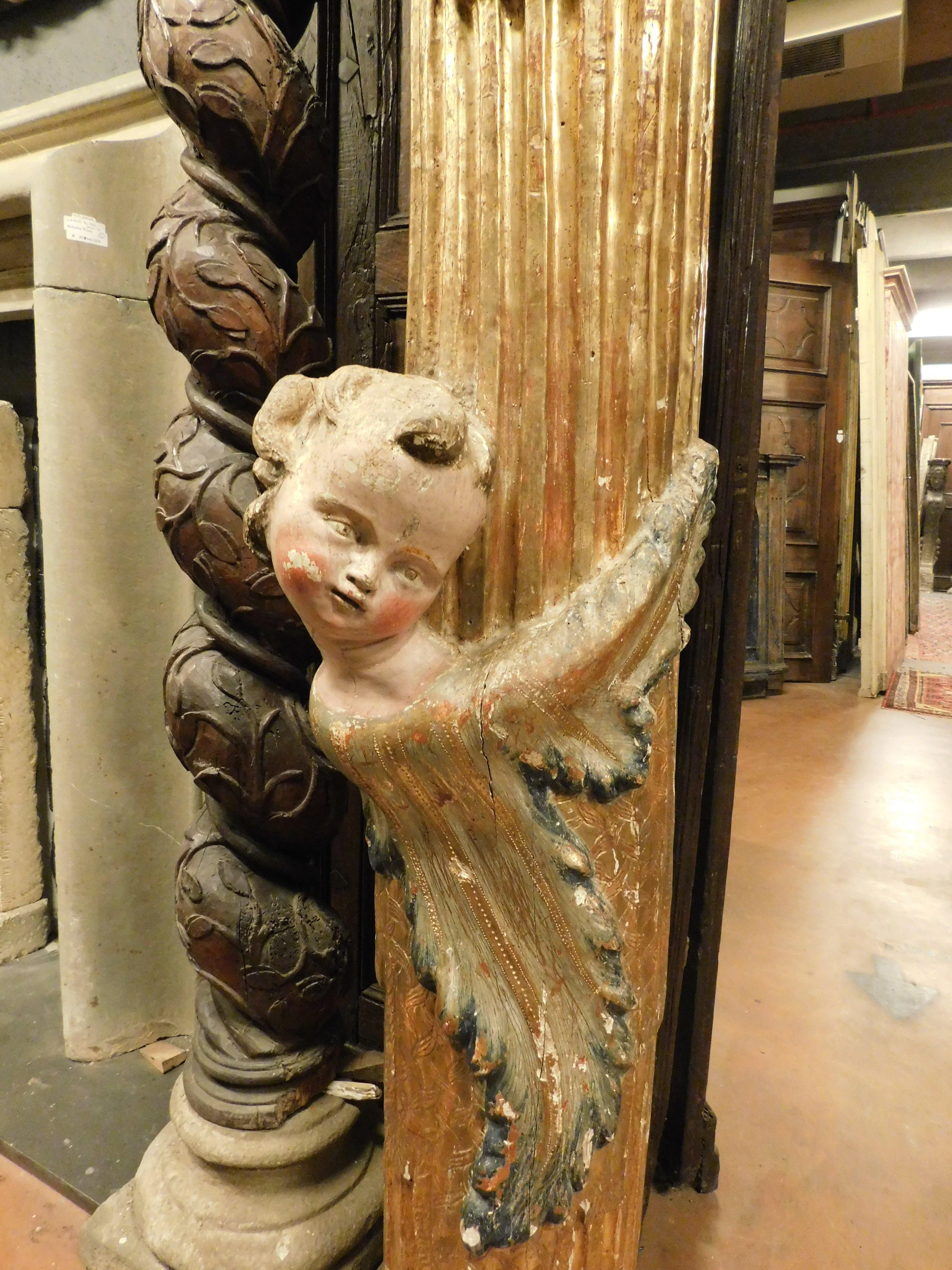 Pair of wooden columns, carved and gilded with polychrome putti, from Spain For Sale 6