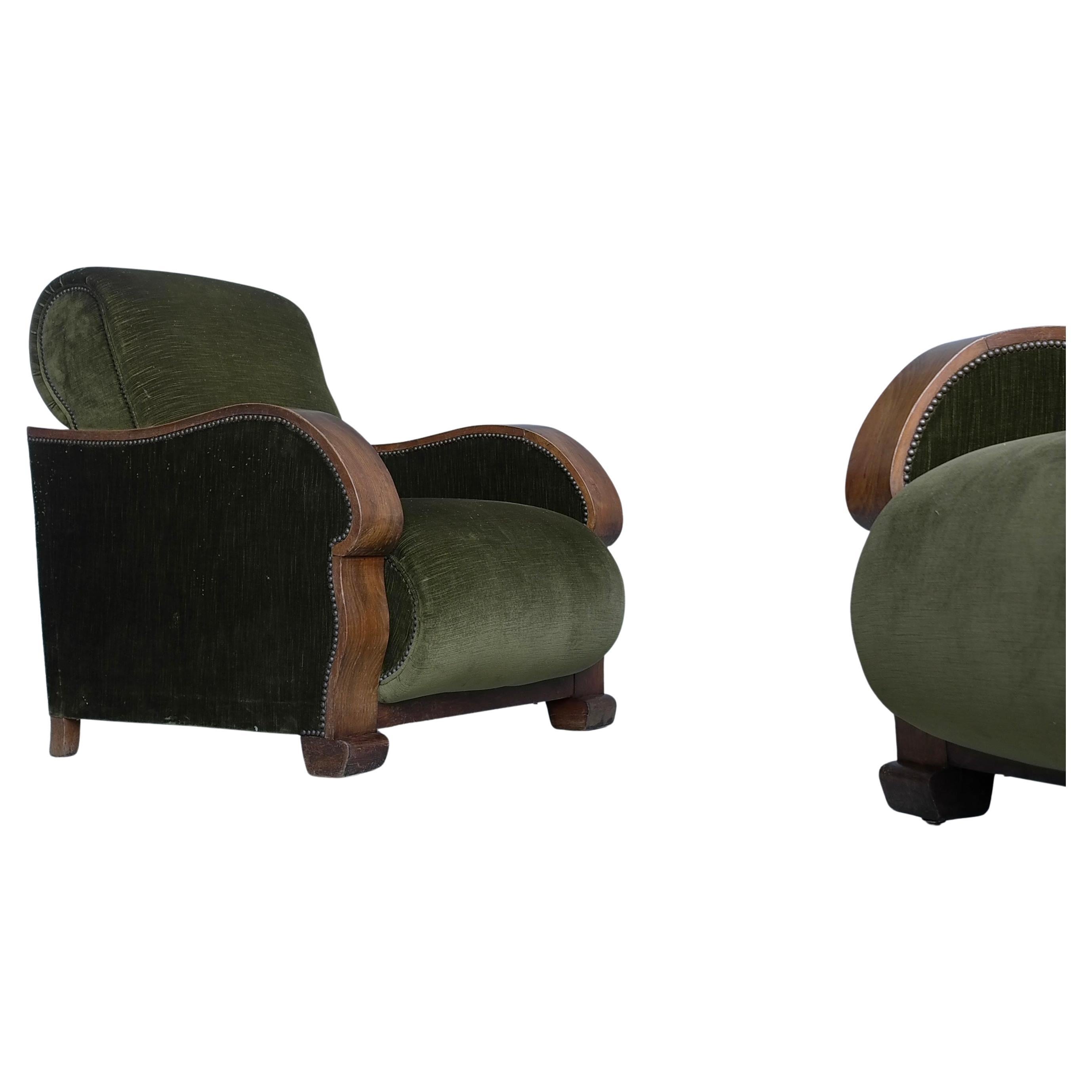 Pair of Wooden Curved Arms Art-Deco Armchairs in Green Mohair, France, 1940s For Sale 4