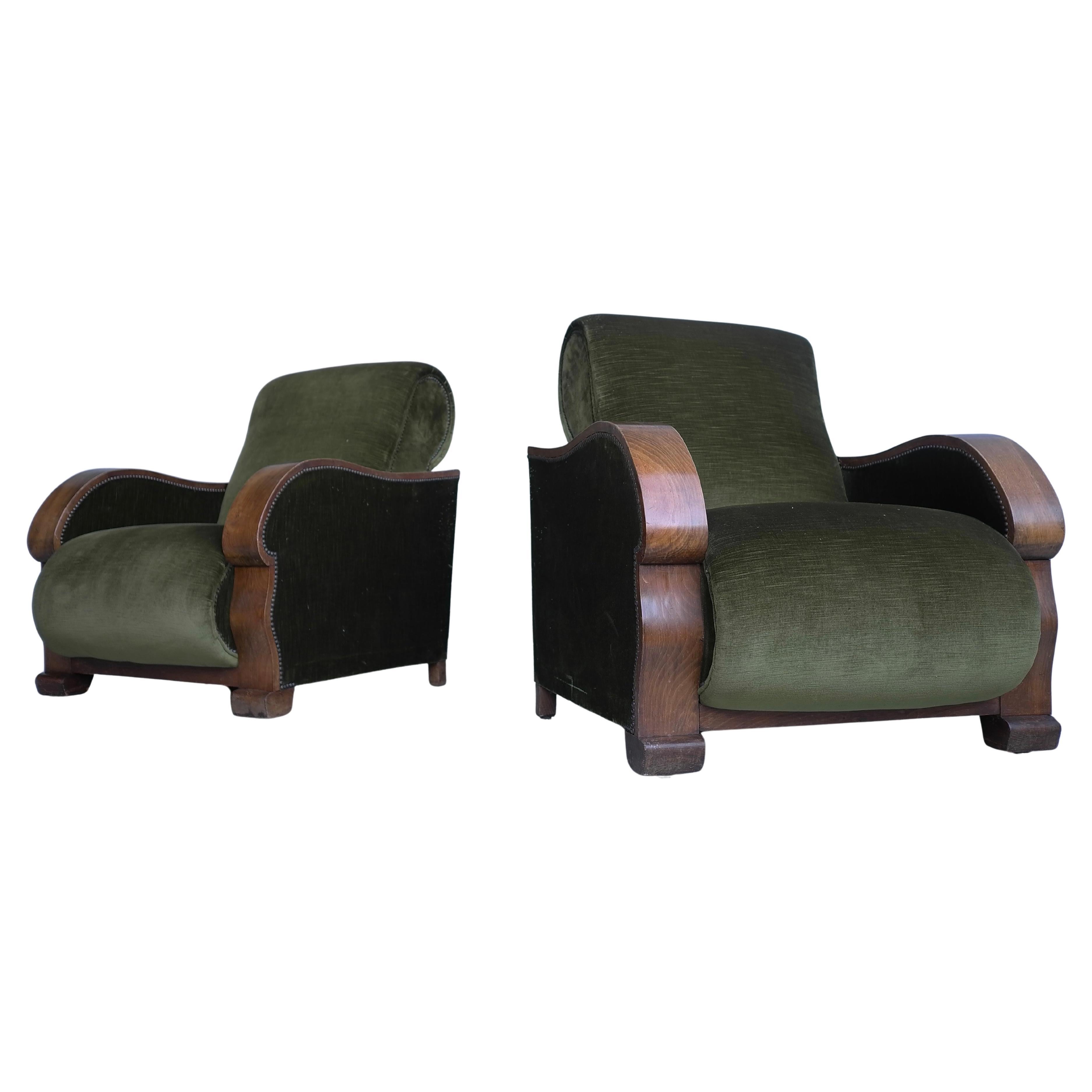Pair of Wooden Curved Arms Art-Deco Armchairs in Green Mohair, France, 1940s