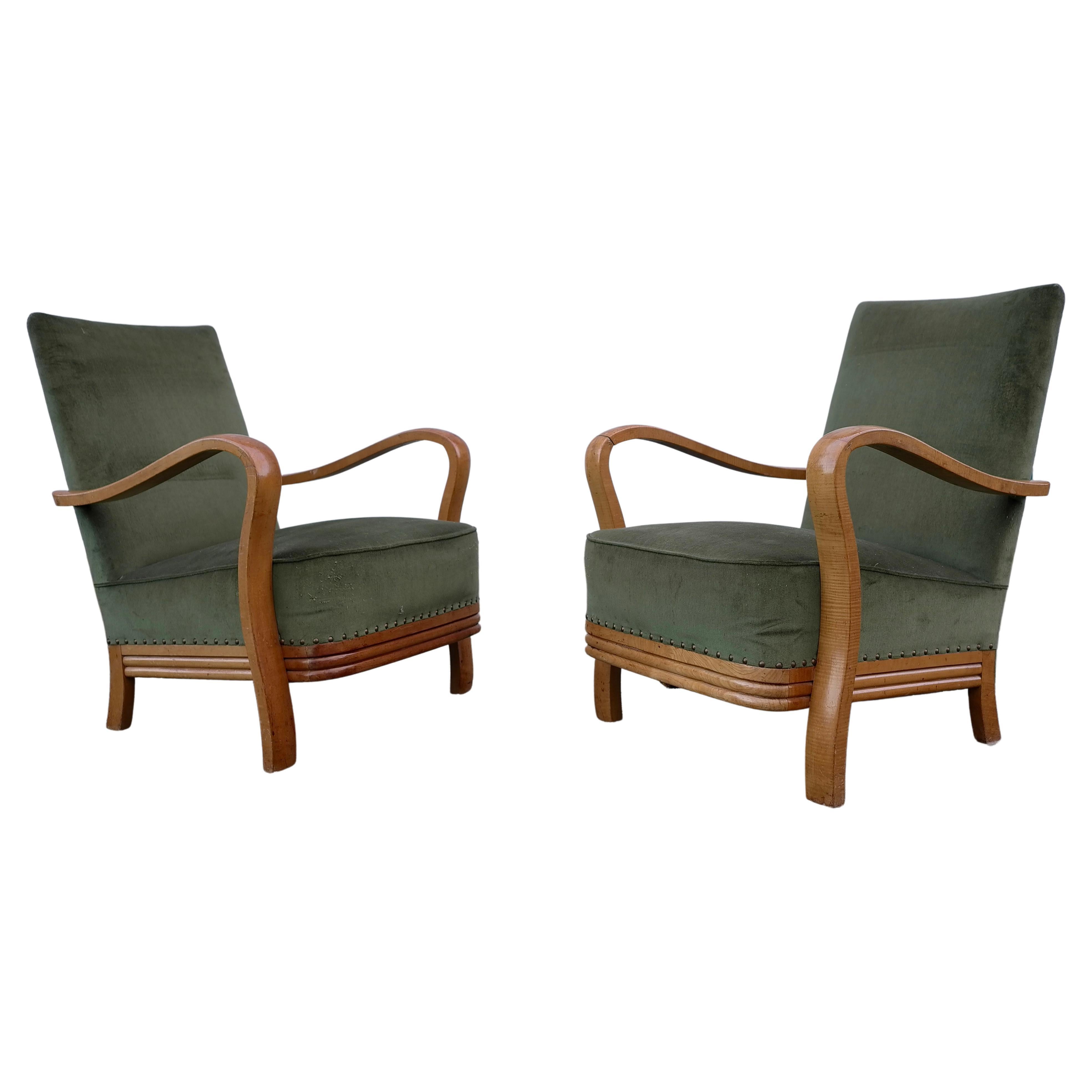Mid-Century Modern Pair of Wooden Curved Arms Art-Deco Armchairs, France, 1940s For Sale