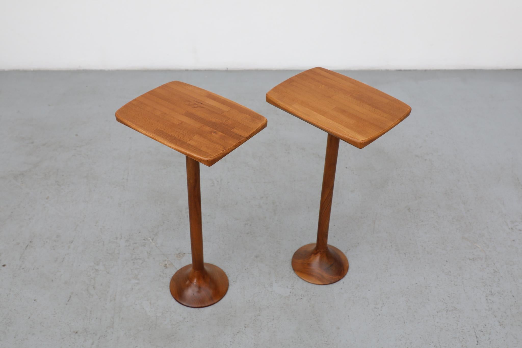 Mid-20th Century Pair of Wooden Italian Pedestal Side Tables with Tulip Bases For Sale