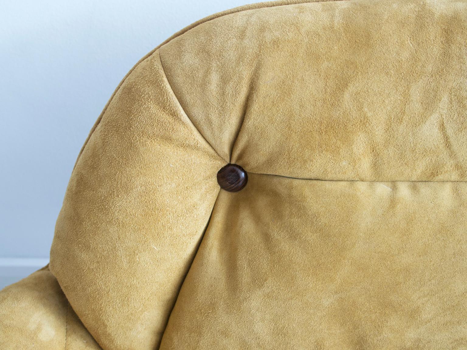 Brazilian Pair of Wooden Jorge Zalszupin Presidential Armchairs Upholstered with Suede For Sale