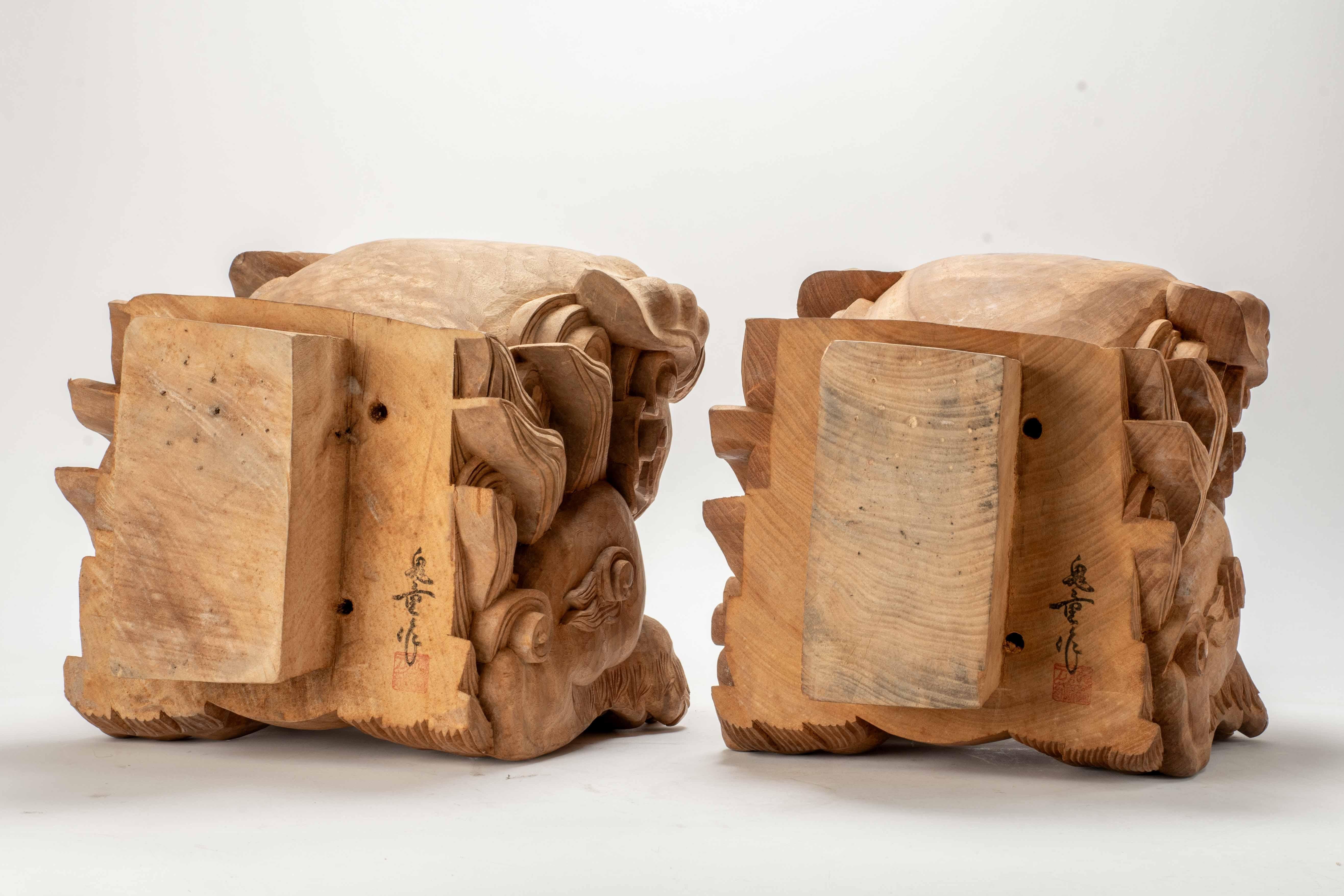 19th Century Pair Of Wooden Kibana Carved In The Shape Of A Shishi