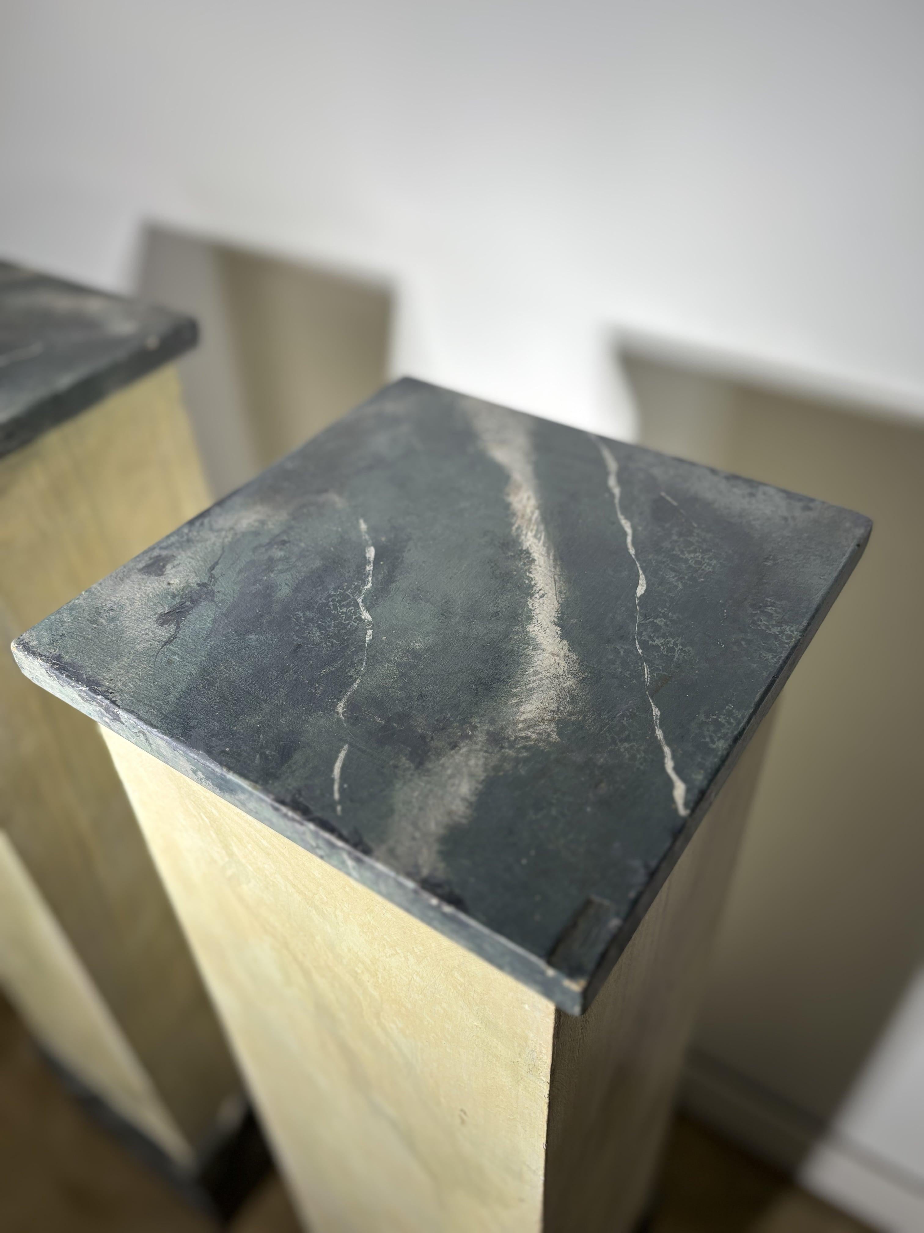 Pair Of Wooden Pedestal Columns Painted In Trompe-l'oeil Marble - 20th Century For Sale 1