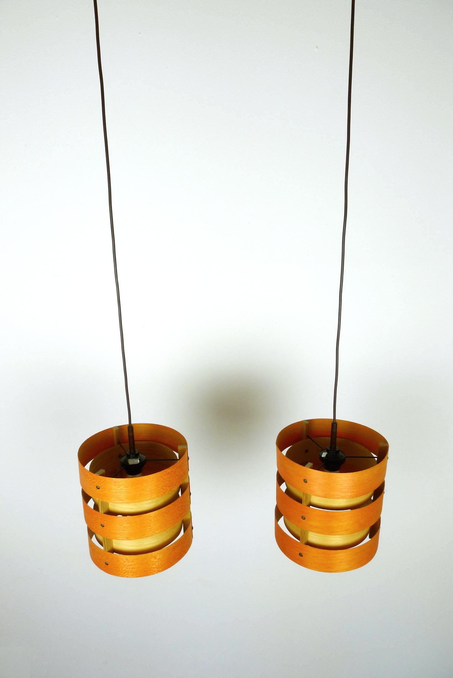 Pair of Wooden Pendant Lights from Zicoli, Germany, 1970s In Good Condition In Berlin, DE