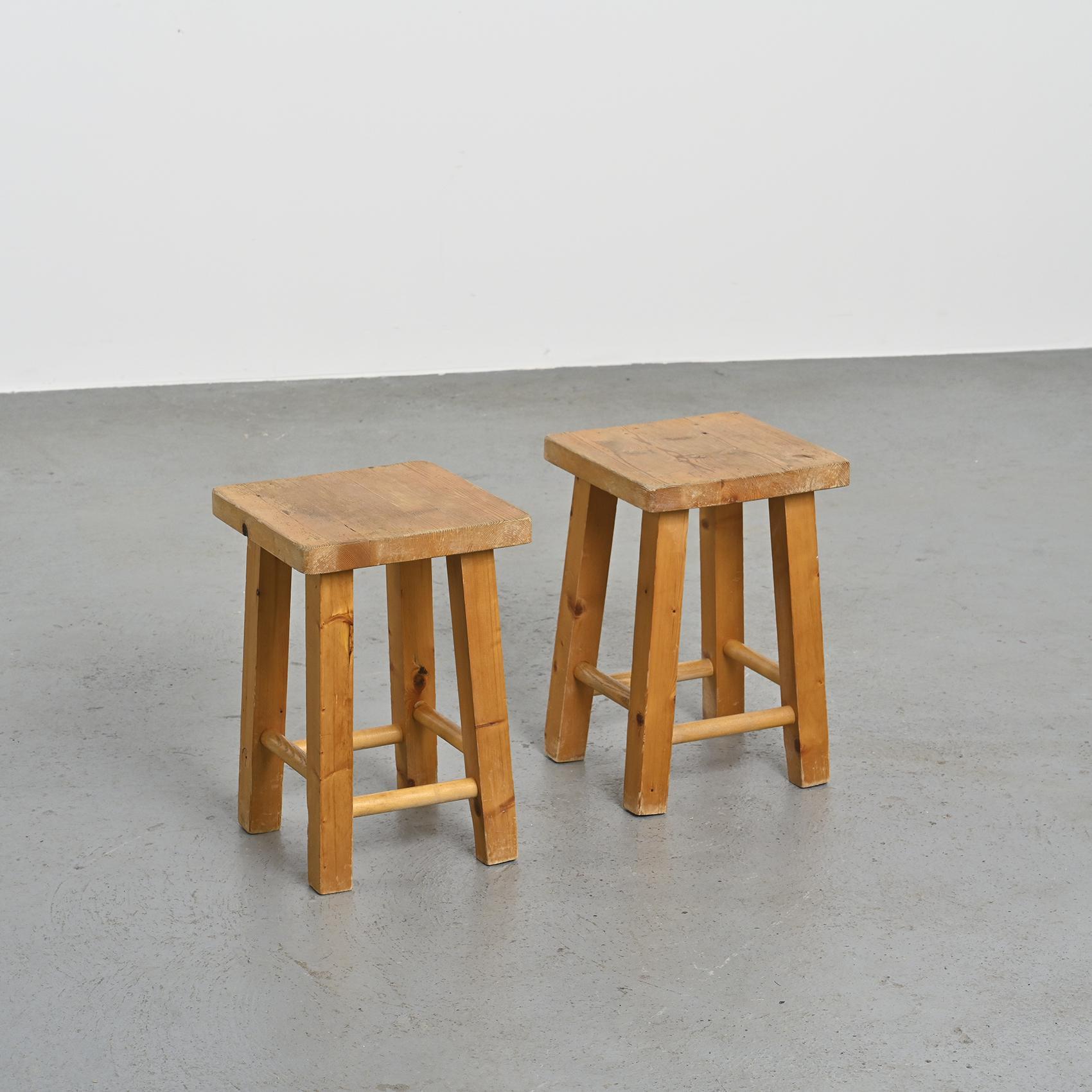 Pair of Wooden Stools from La Pierra Menta, Les Arcs 1979 For Sale 5
