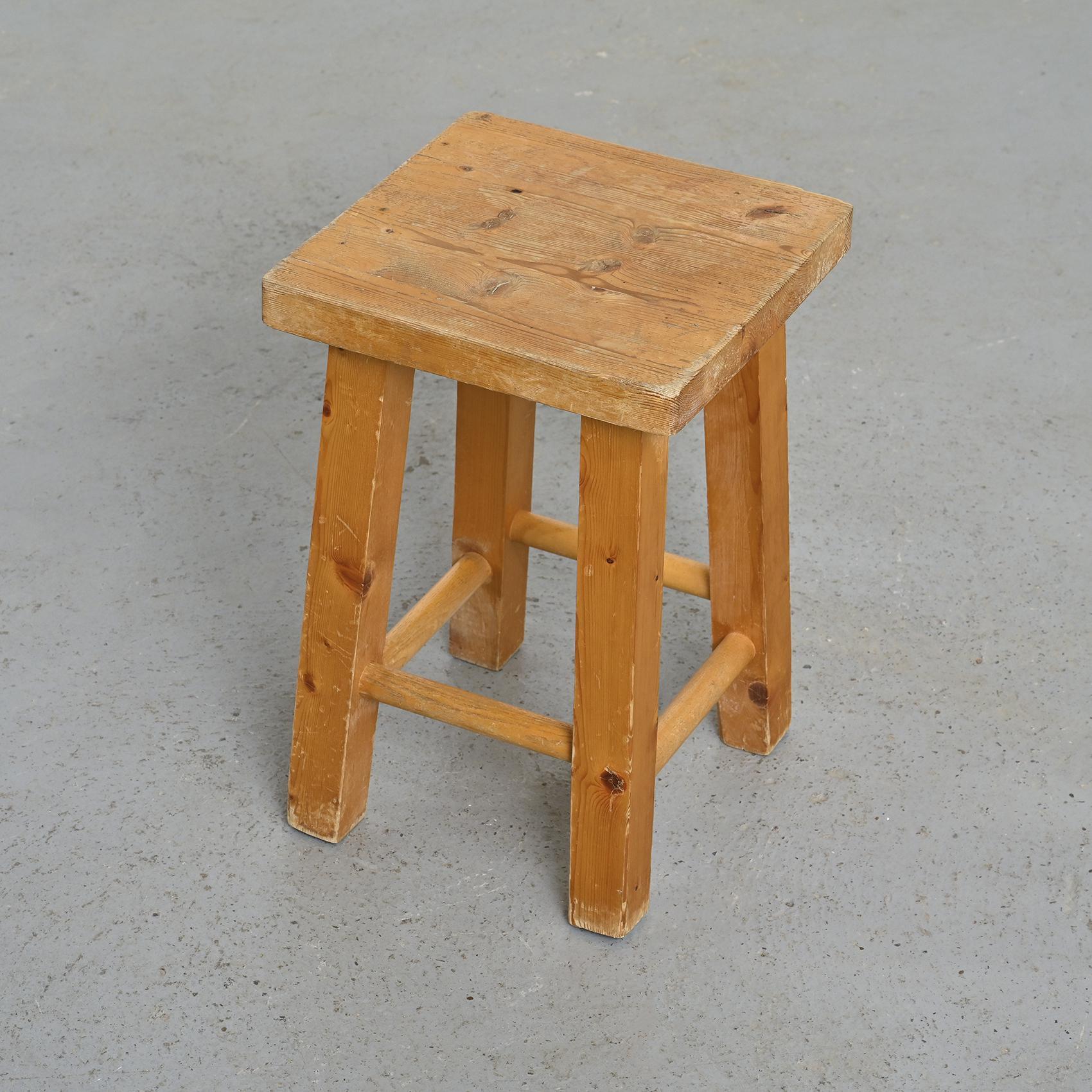 Pair of Wooden Stools from La Pierra Menta, Les Arcs 1979 For Sale 1
