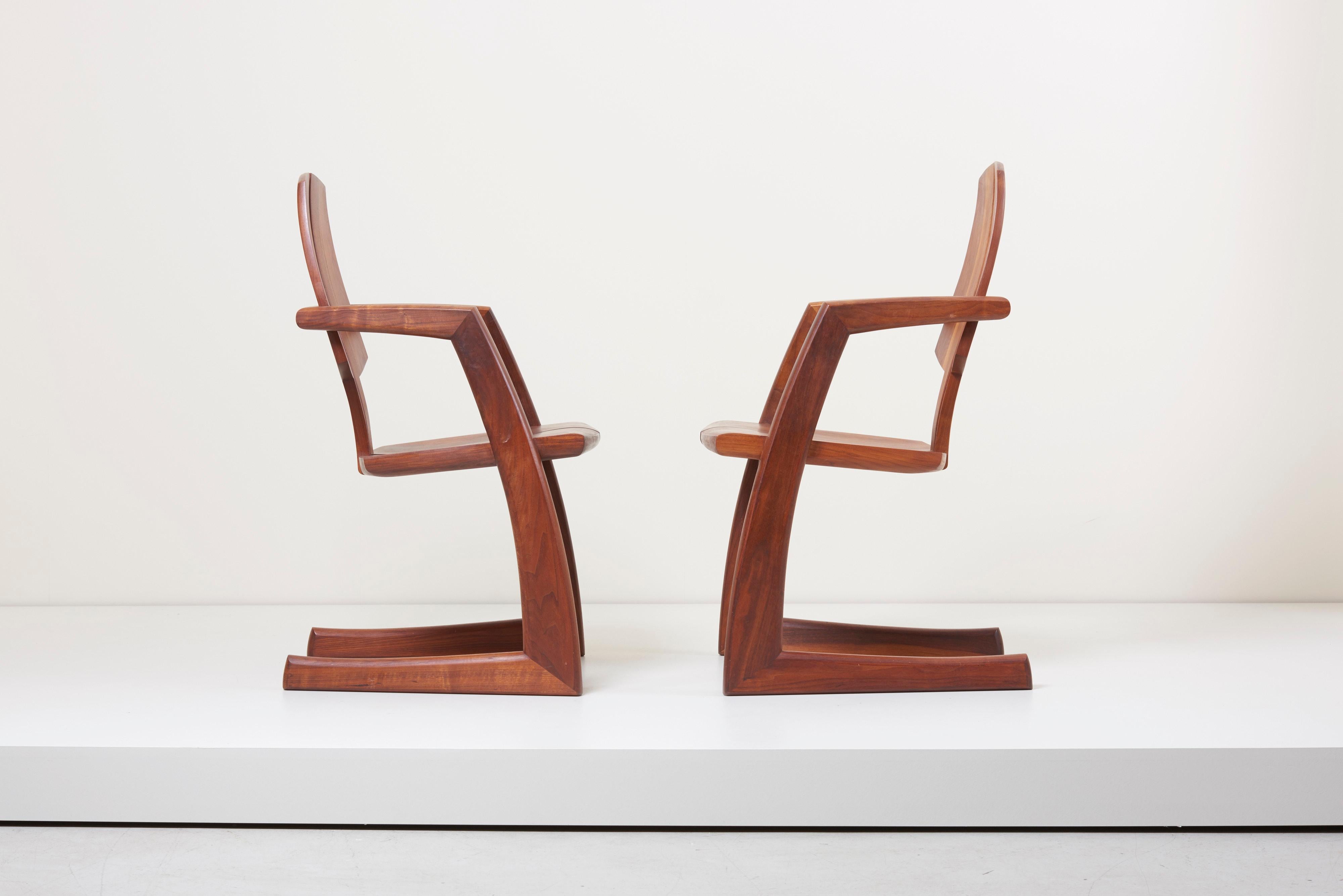 American Pair of Wooden Studio Armchairs by H. Wayne Raab, US, 1970s