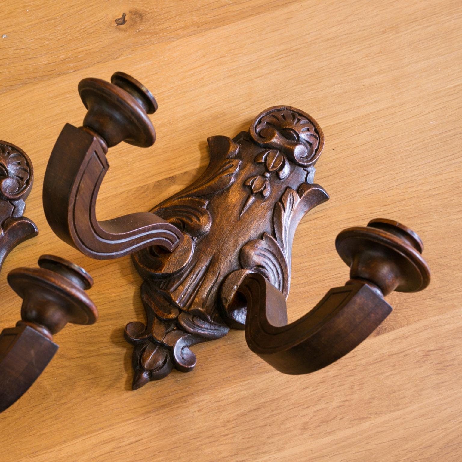 Pair of Wooden Two-Arm Sconces (Geschnitzt)